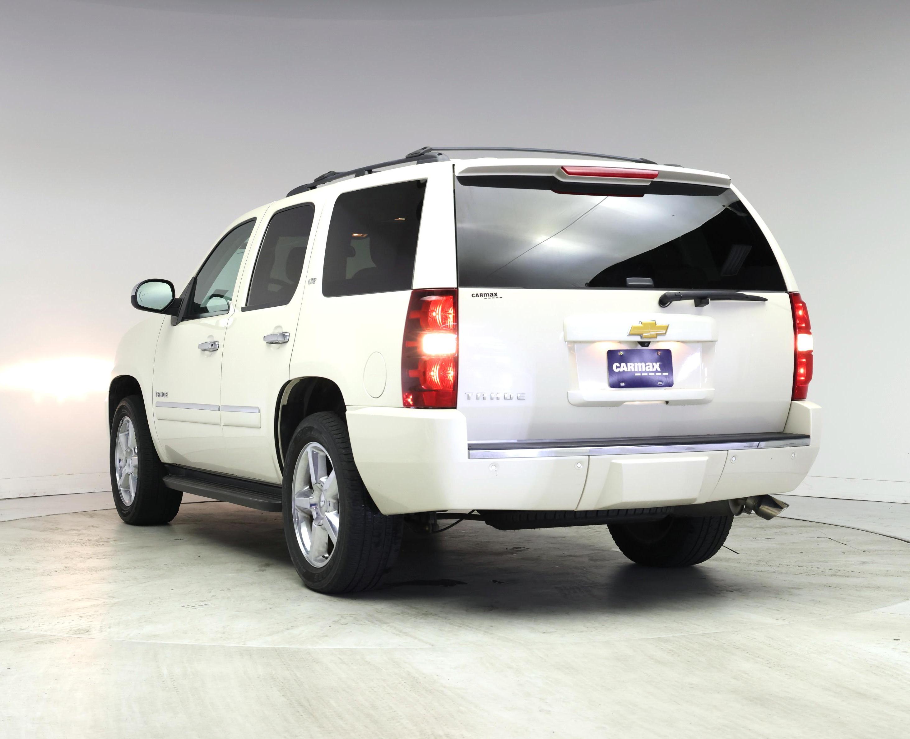 Thumbnail: 2013 Chevrolet Tahoe - 2