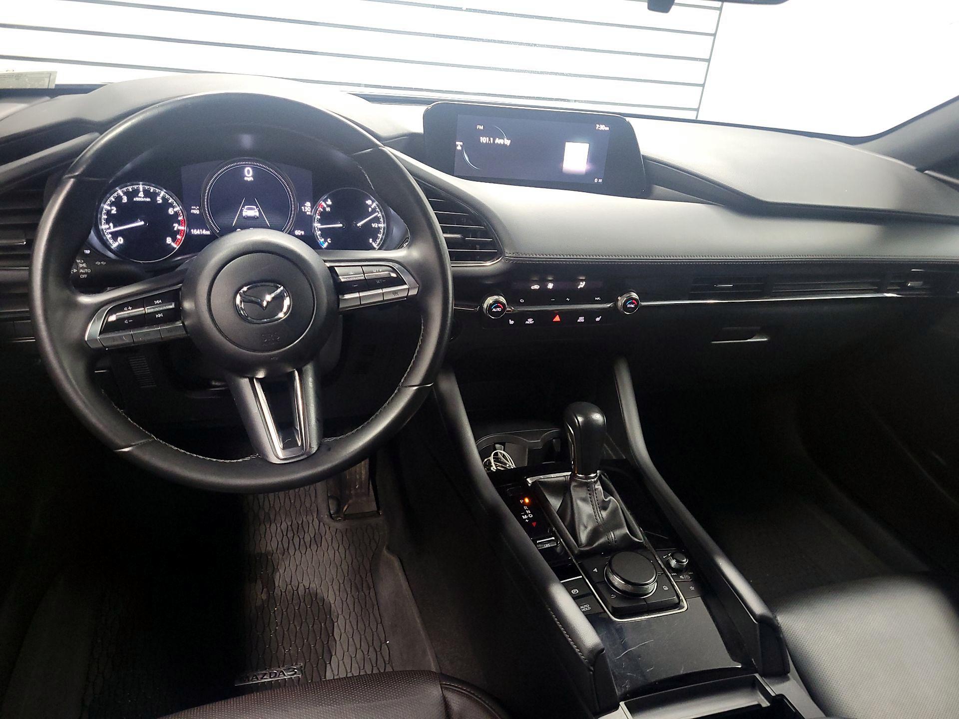Thumbnail: 2022 Mazda Mazda3 - 9