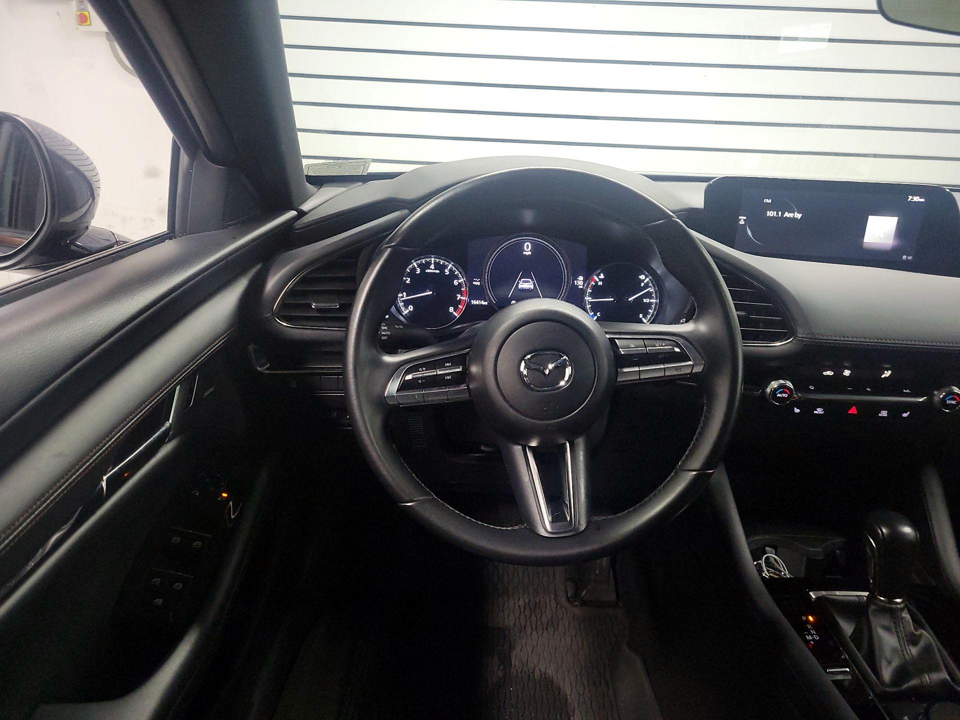 Thumbnail: 2022 Mazda Mazda3 - 10