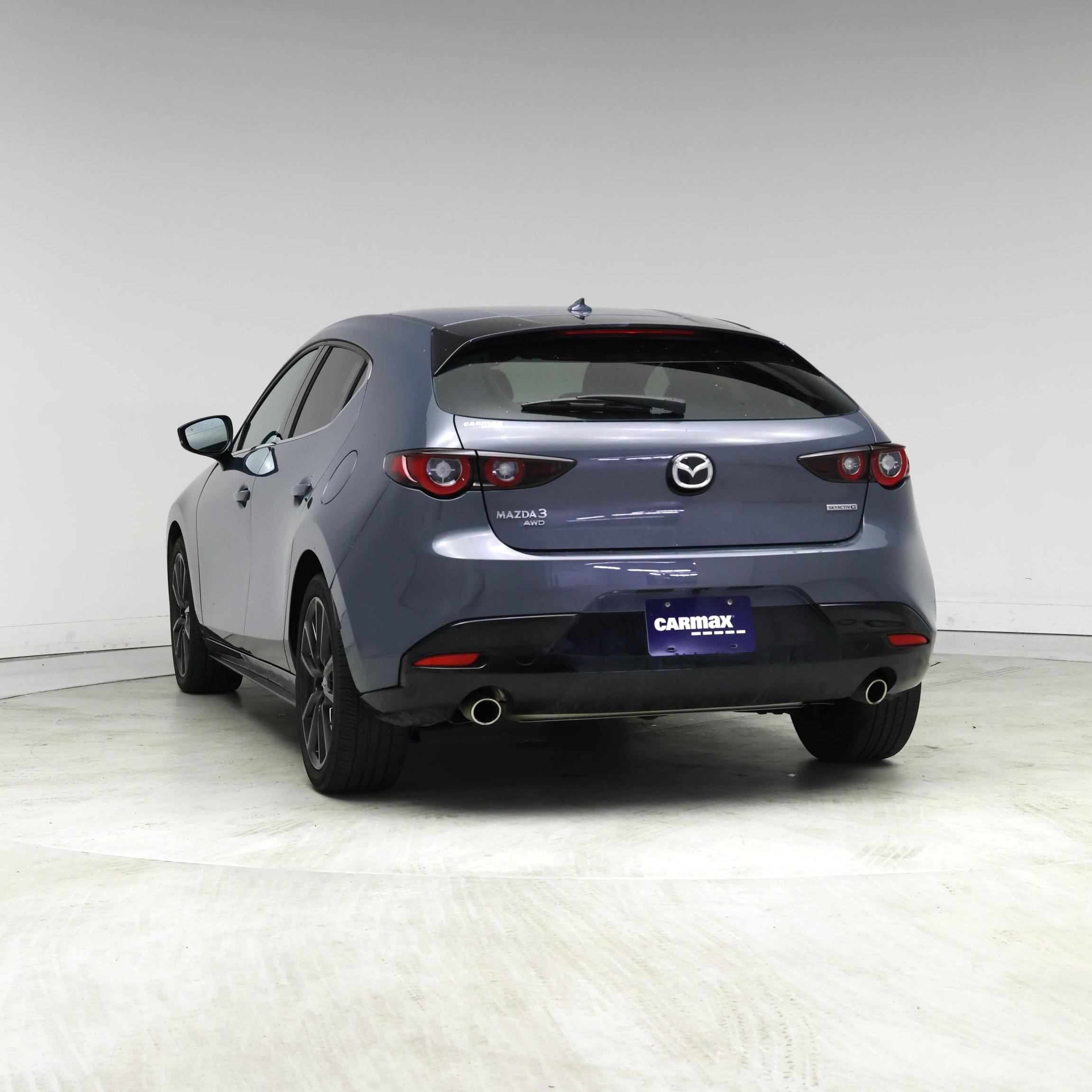 Thumbnail: 2022 Mazda Mazda3 - 2