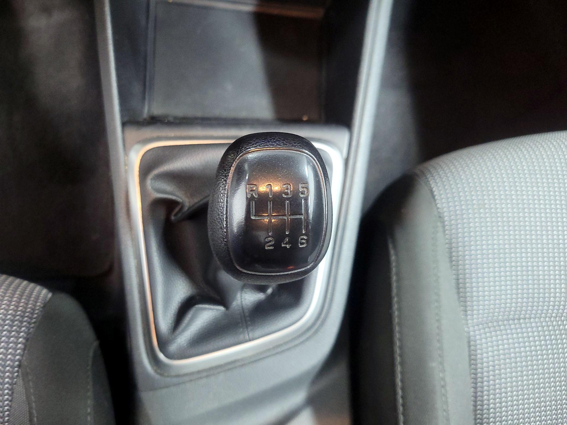 Thumbnail: 2019 Hyundai Accent - 16