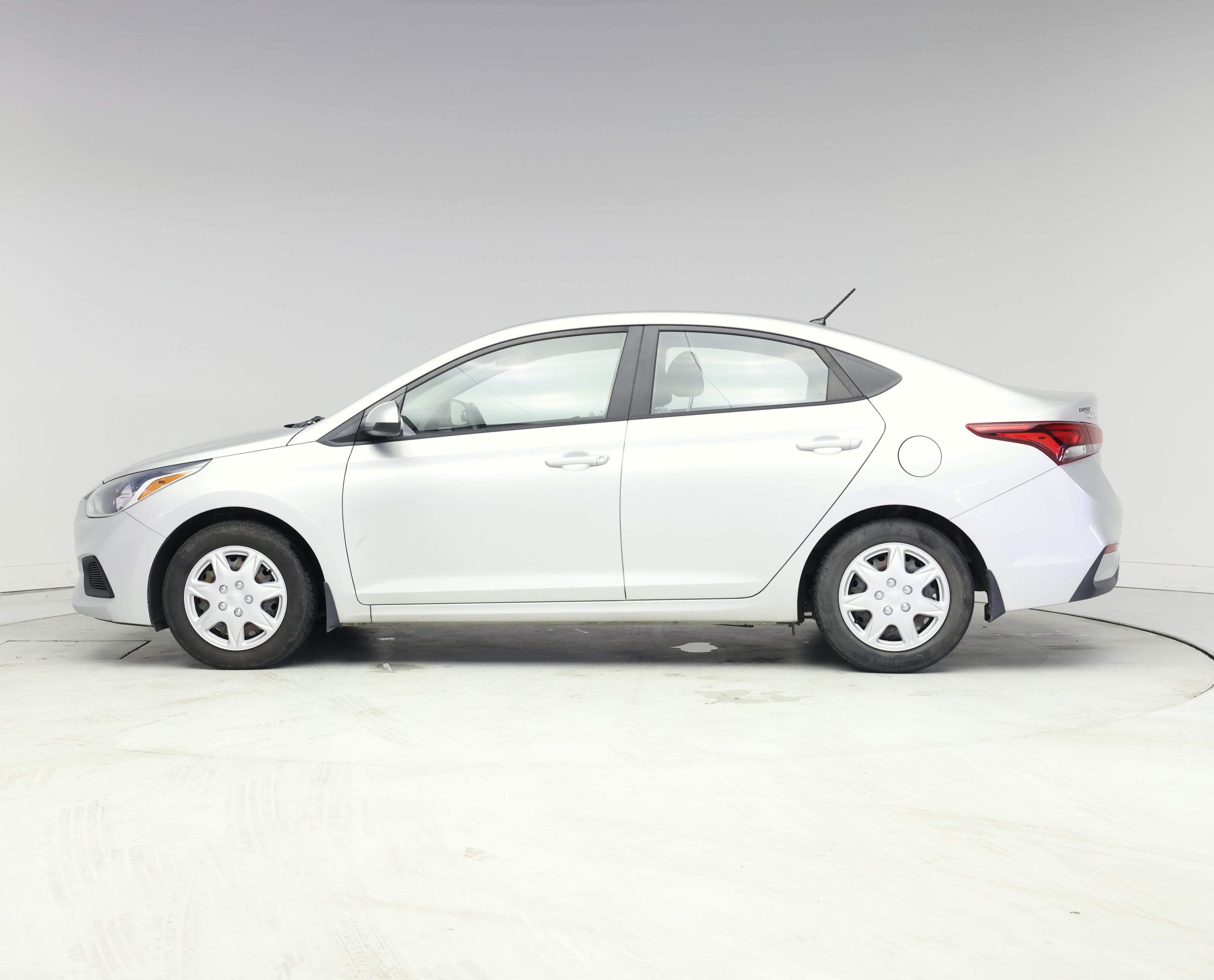Thumbnail: 2019 Hyundai Accent - 3