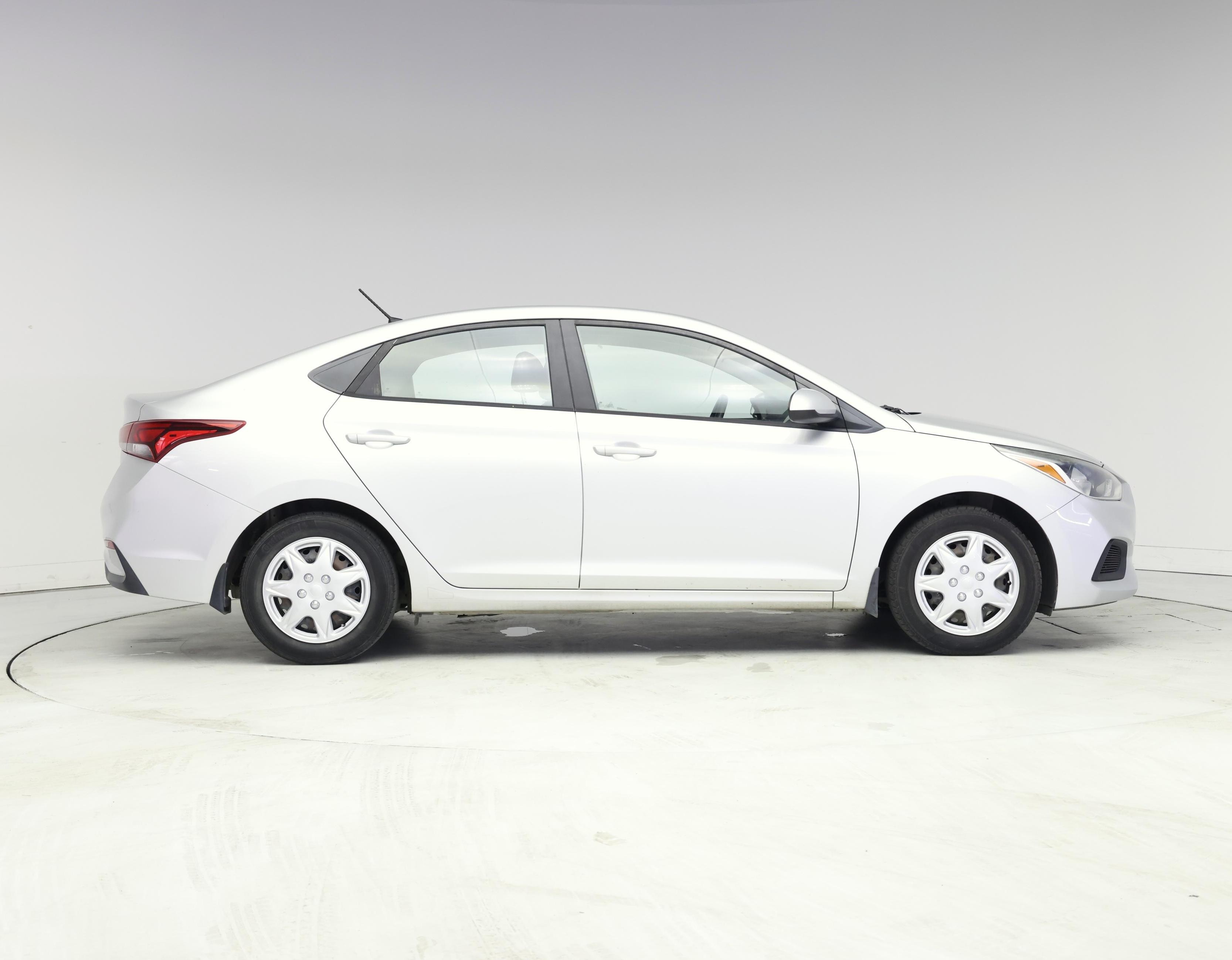 Thumbnail: 2019 Hyundai Accent - 7