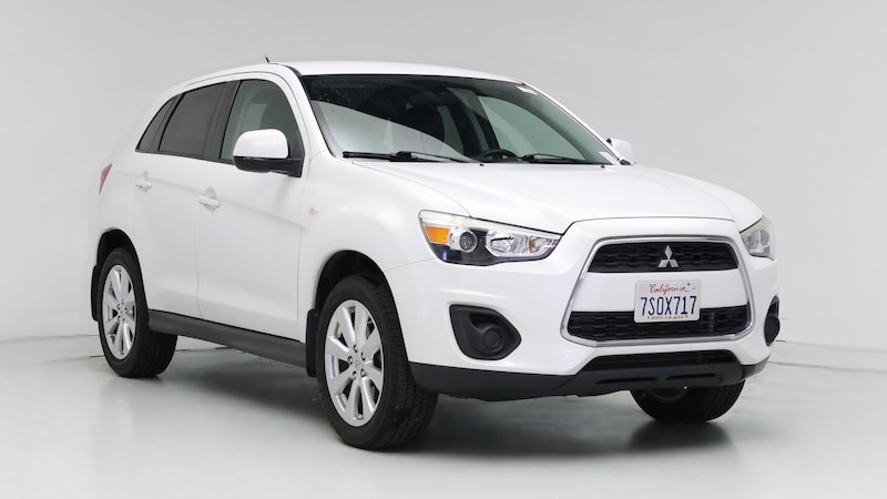 2015 Mitsubishi Outlander Sport ES Hero Image