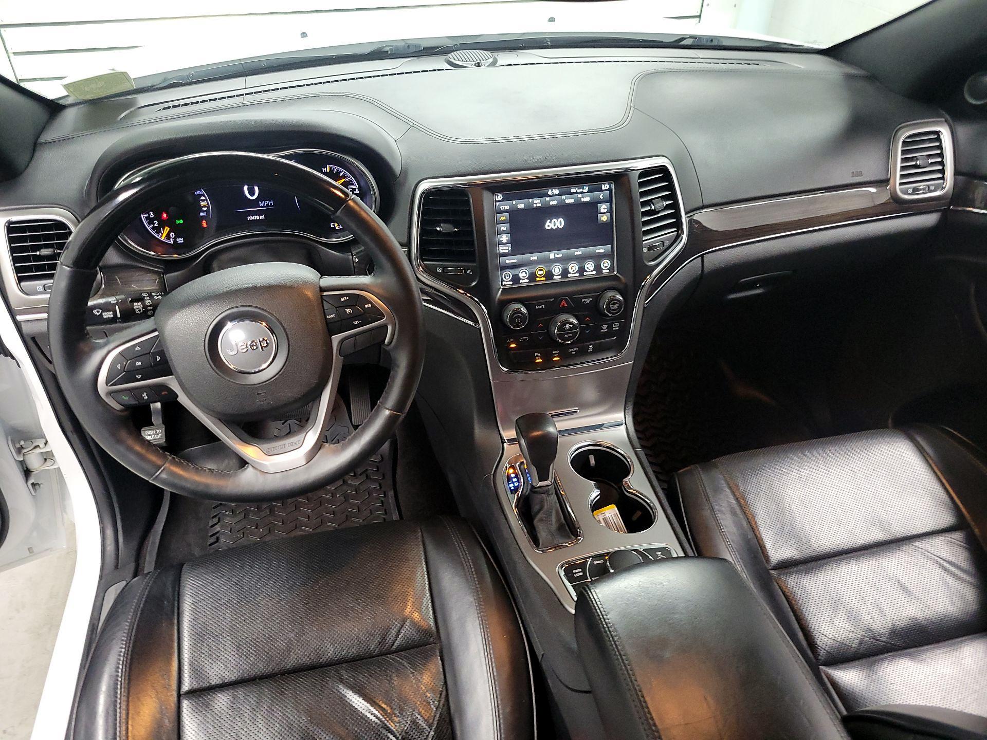 Thumbnail: 2018 Jeep Grand Cherokee - 9