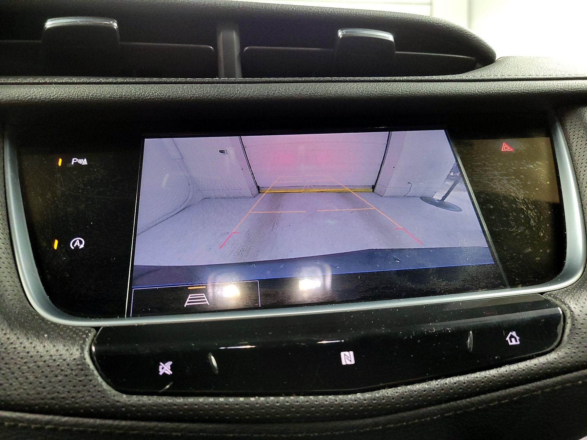 Thumbnail: 2021 Cadillac XT5 - 14