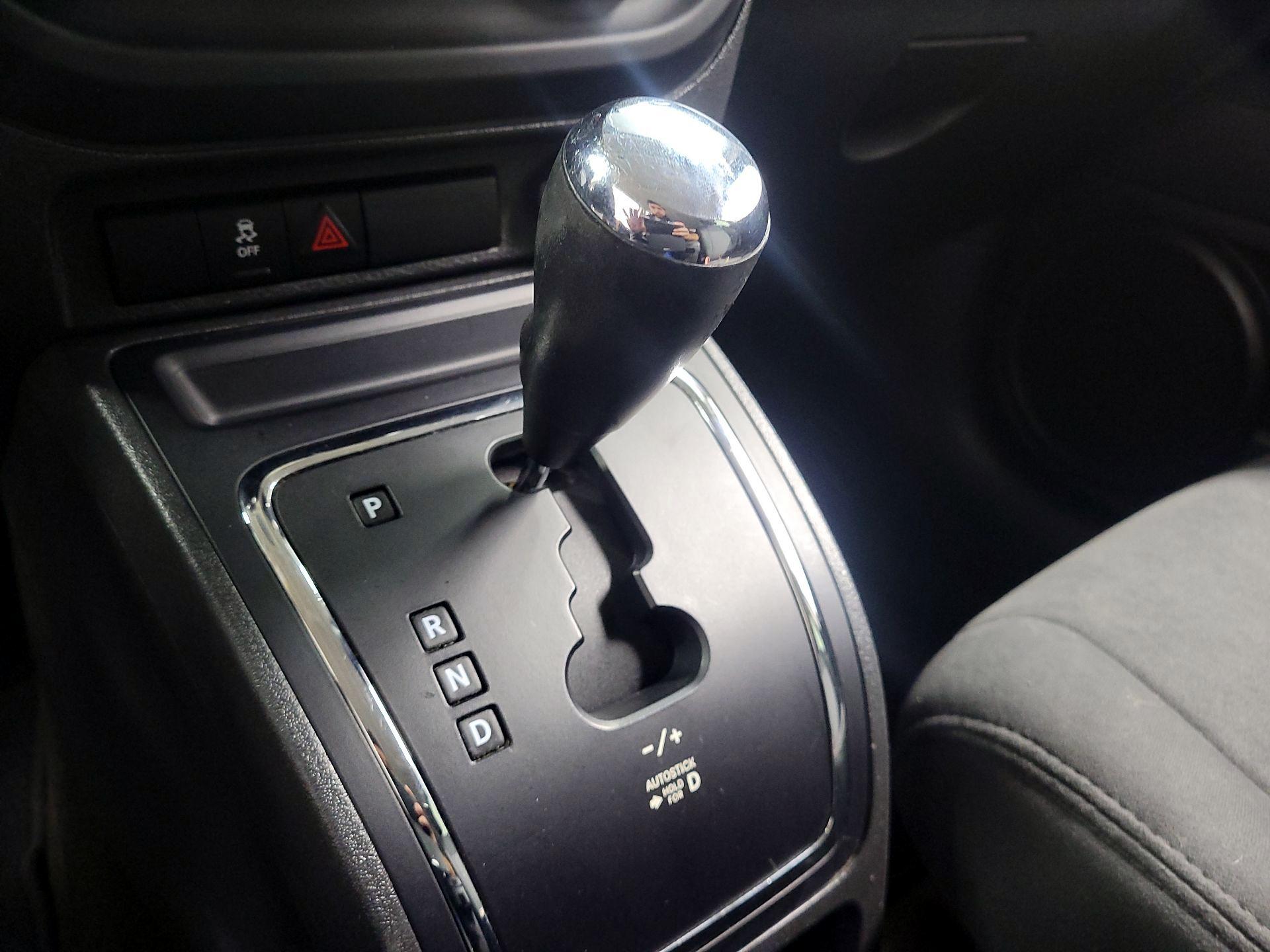 Thumbnail: 2017 Jeep Patriot - 15