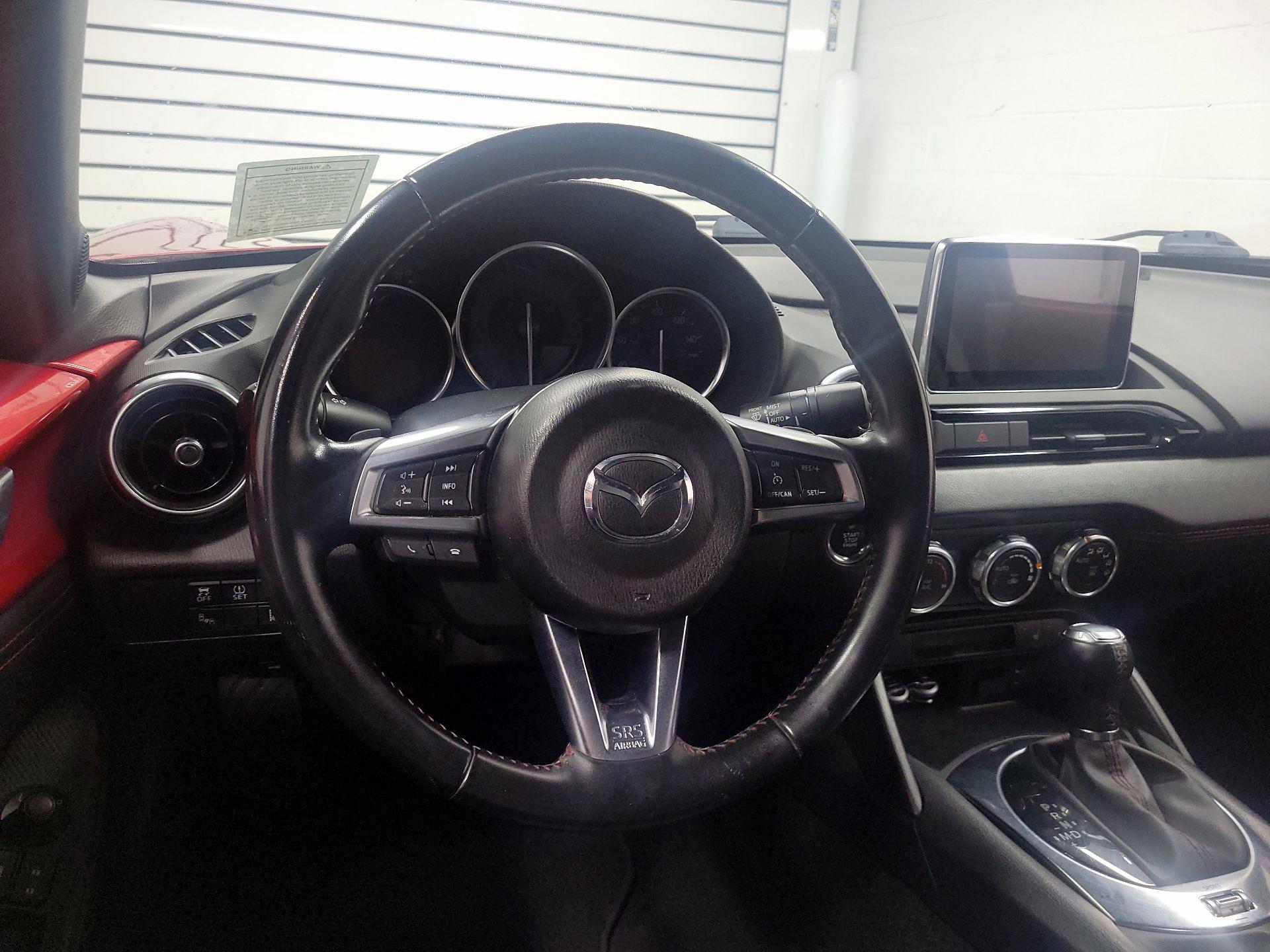 Thumbnail: 2016 Mazda MX-5 Miata - 10