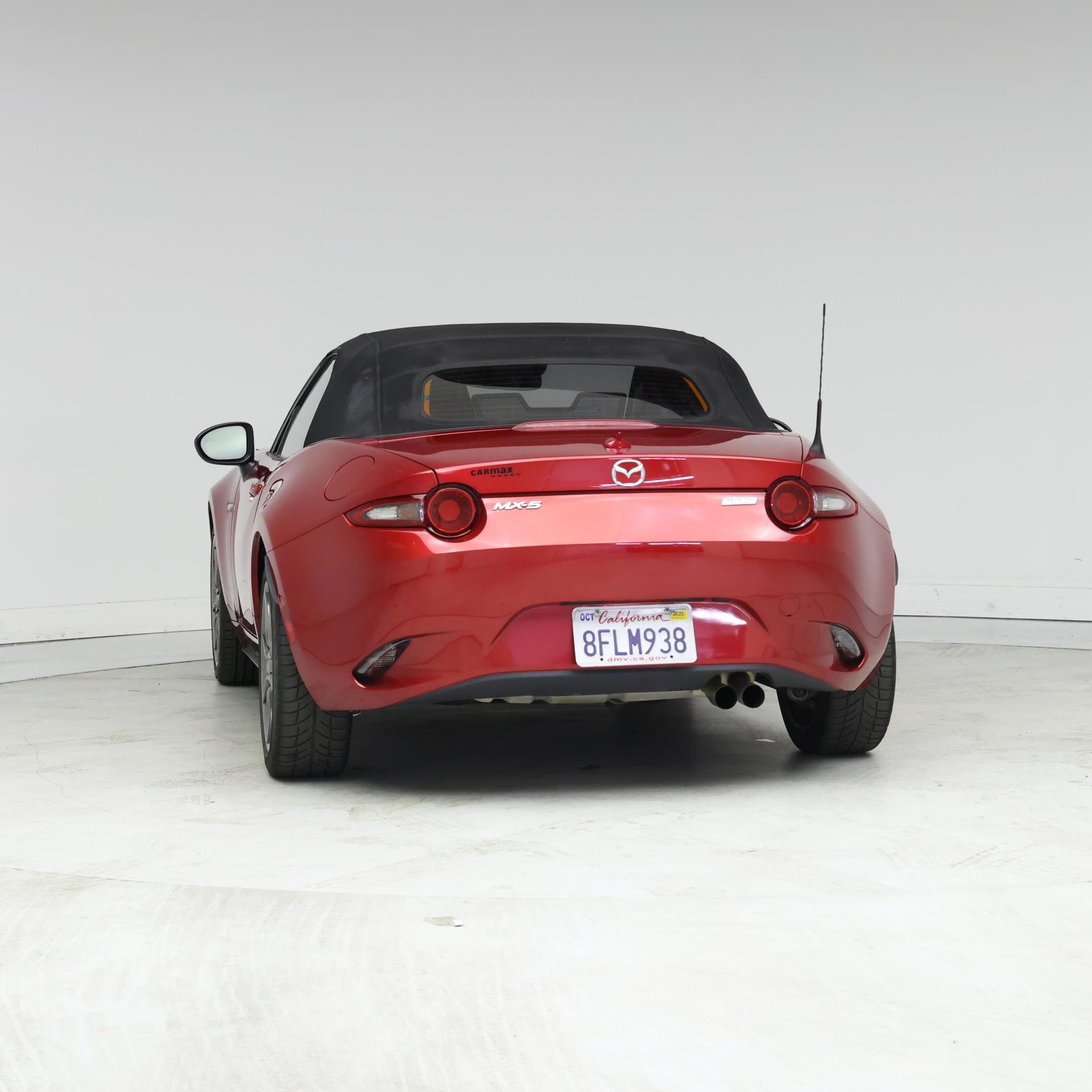 Thumbnail: 2016 Mazda MX-5 Miata - 6