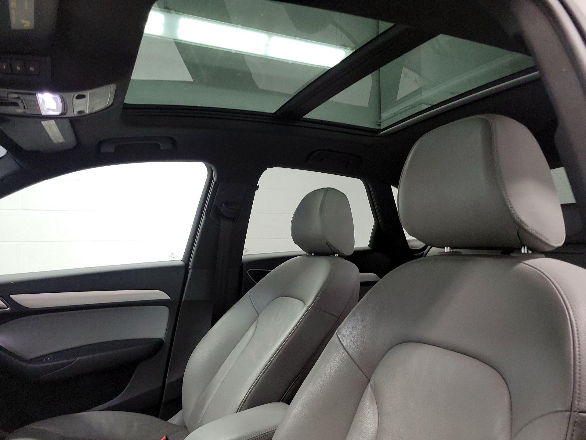 Thumbnail: 2016 Audi Q3 - 18
