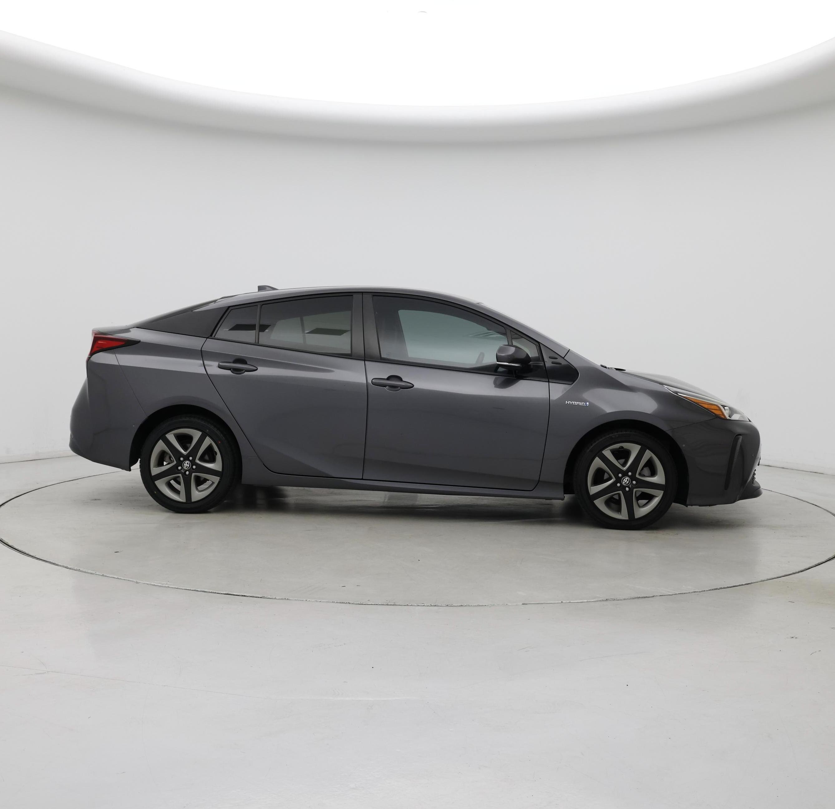 Thumbnail: 2019 Toyota Prius - 7