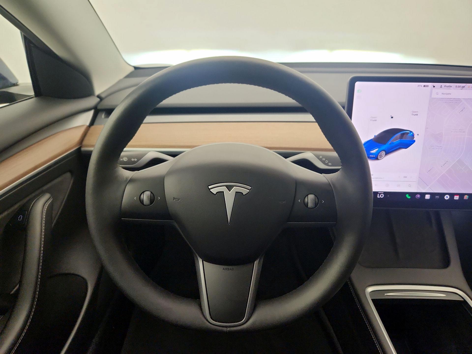Thumbnail: 2022 Tesla Model 3 - 10