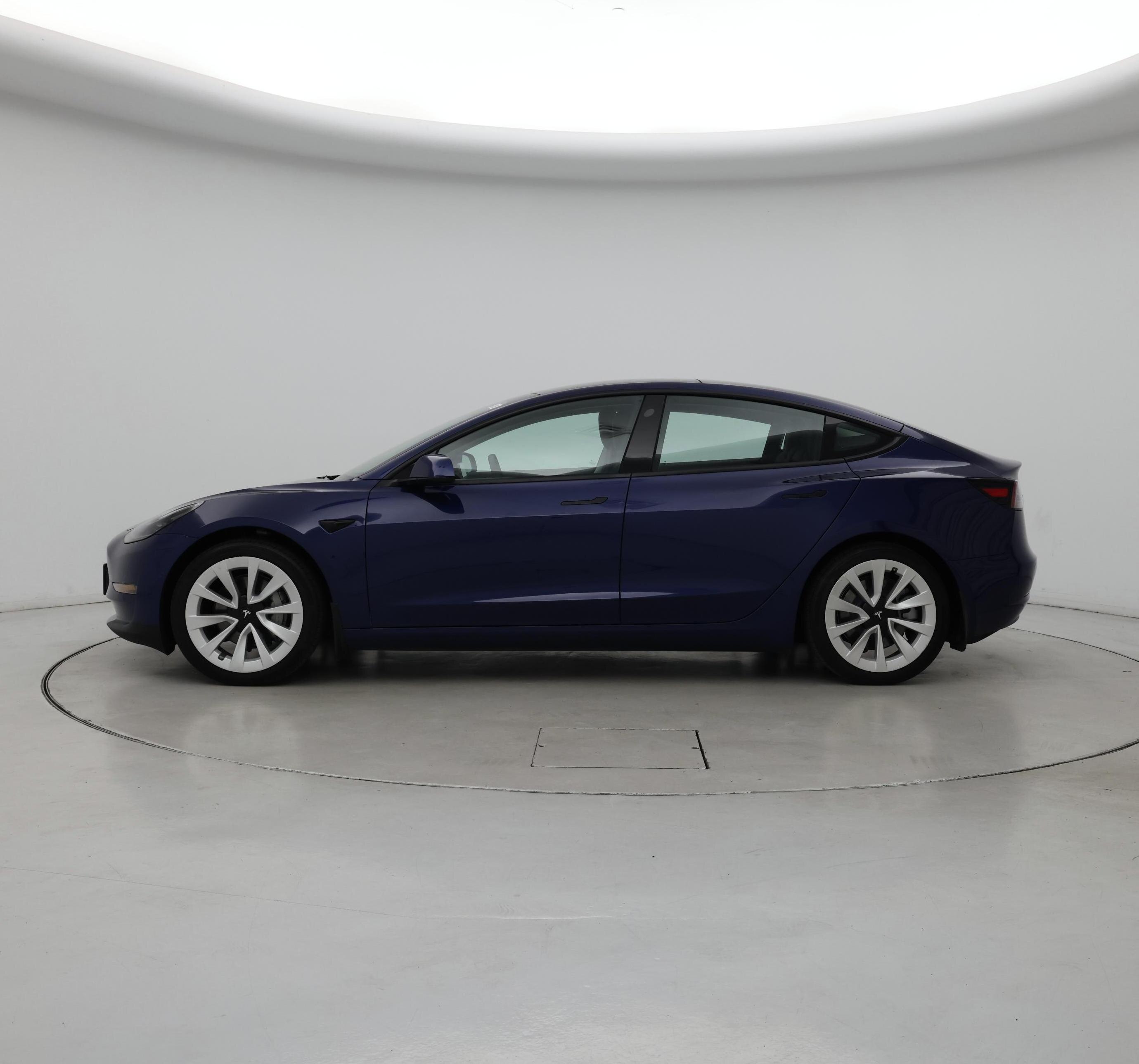 Thumbnail: 2022 Tesla Model 3 - 3