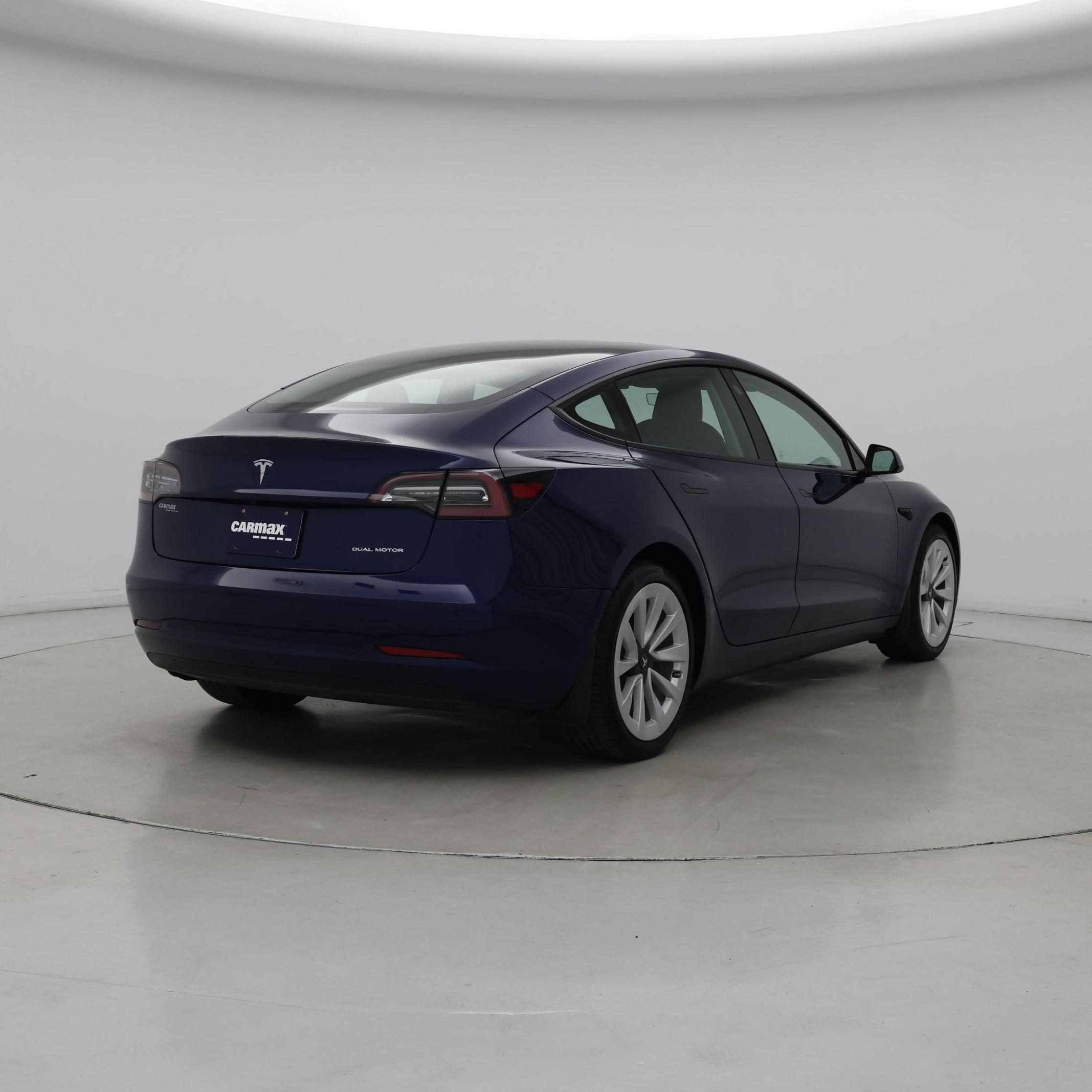 Thumbnail: 2022 Tesla Model 3 - 8