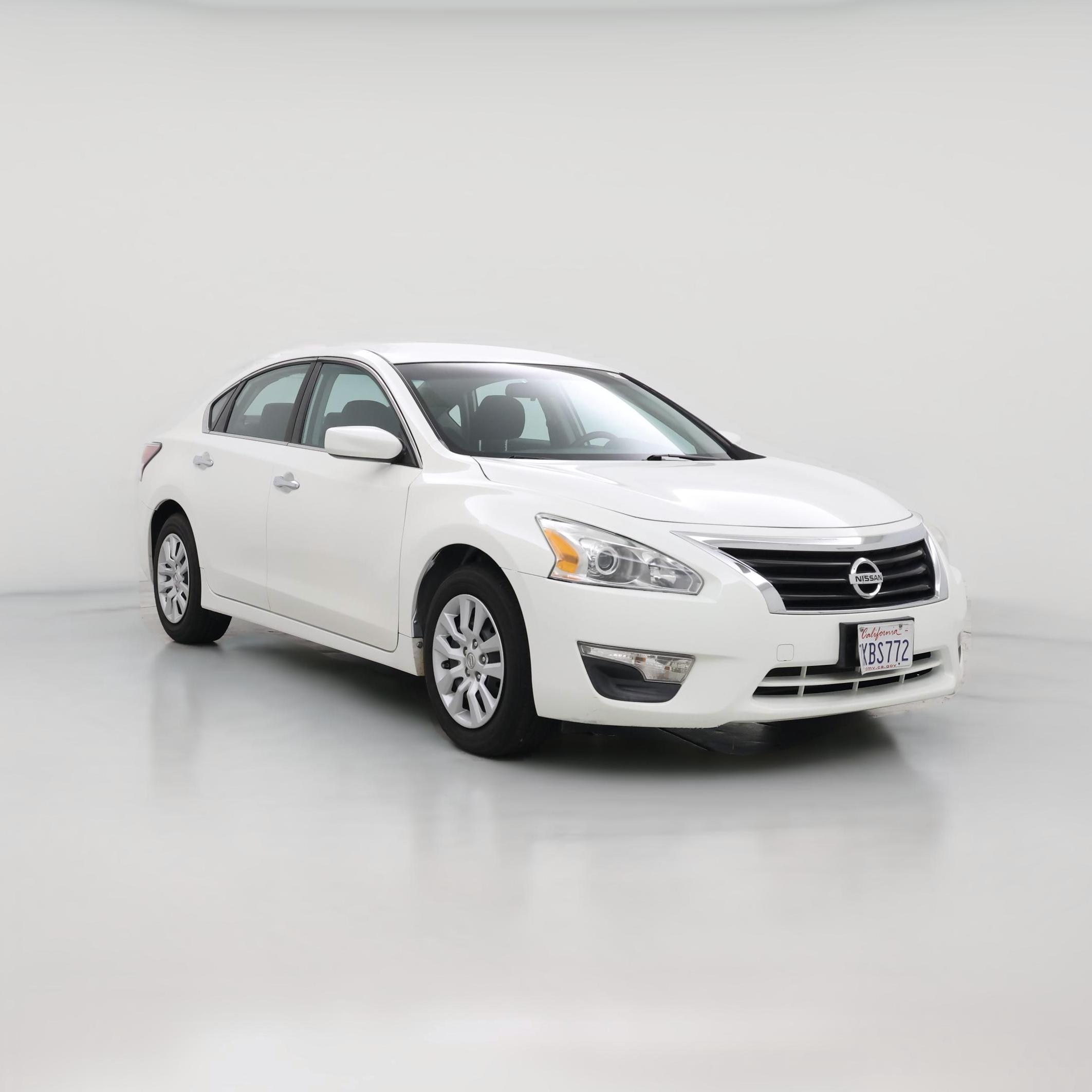 Thumbnail: 2015 Nissan Altima - 1