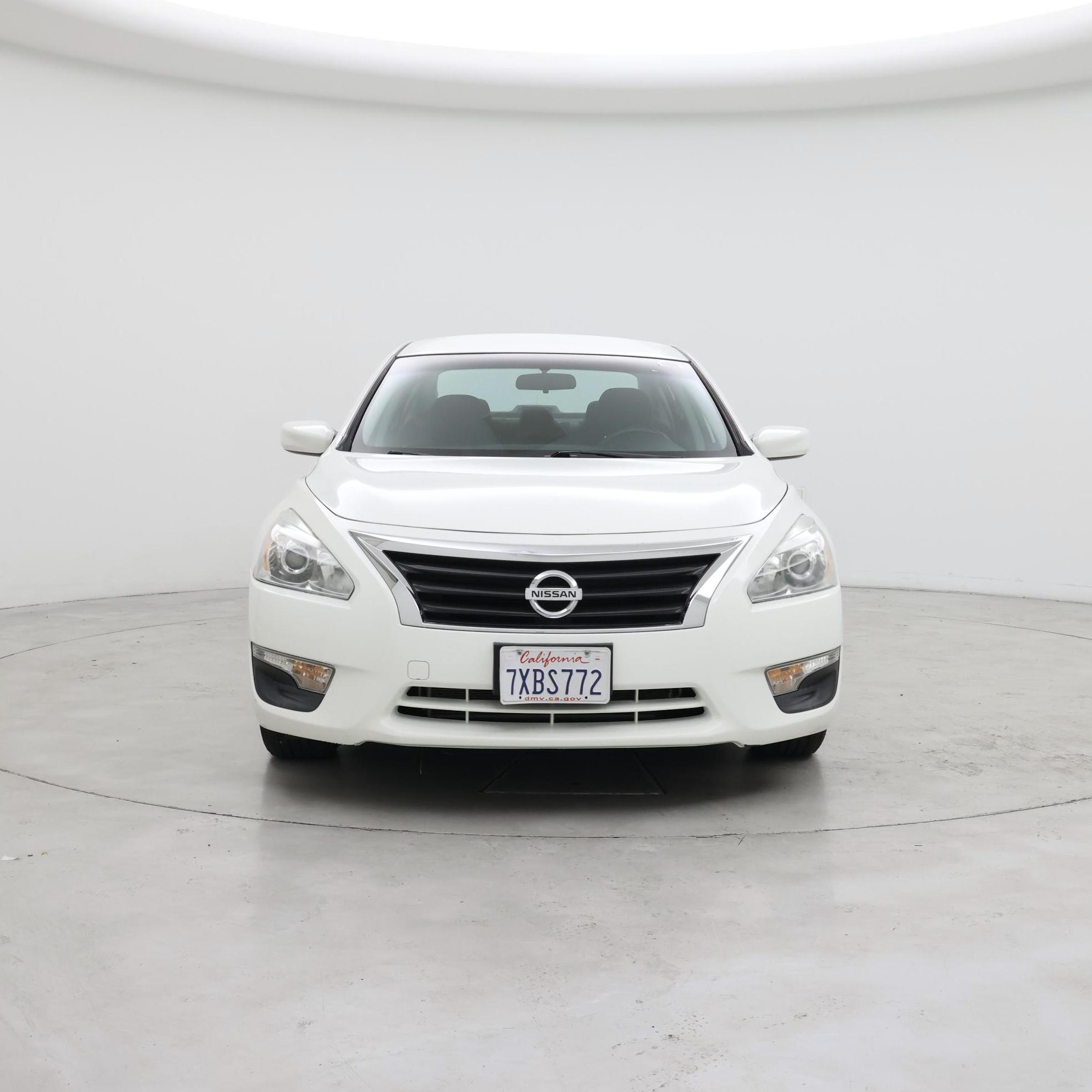 Thumbnail: 2015 Nissan Altima - 5
