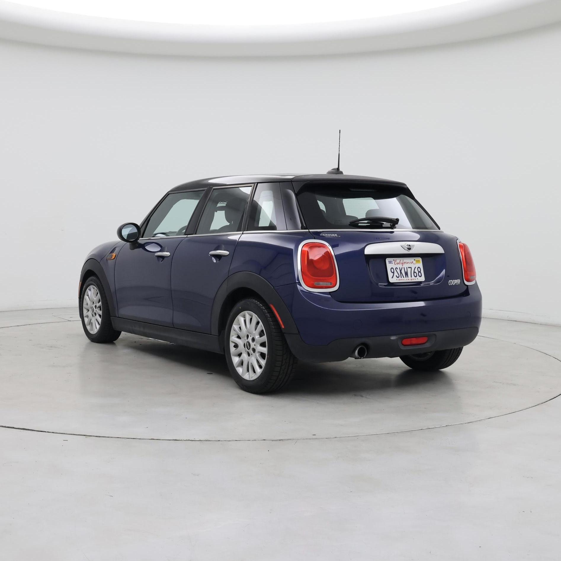 Thumbnail: 2015 MINI Cooper Hardtop - 2