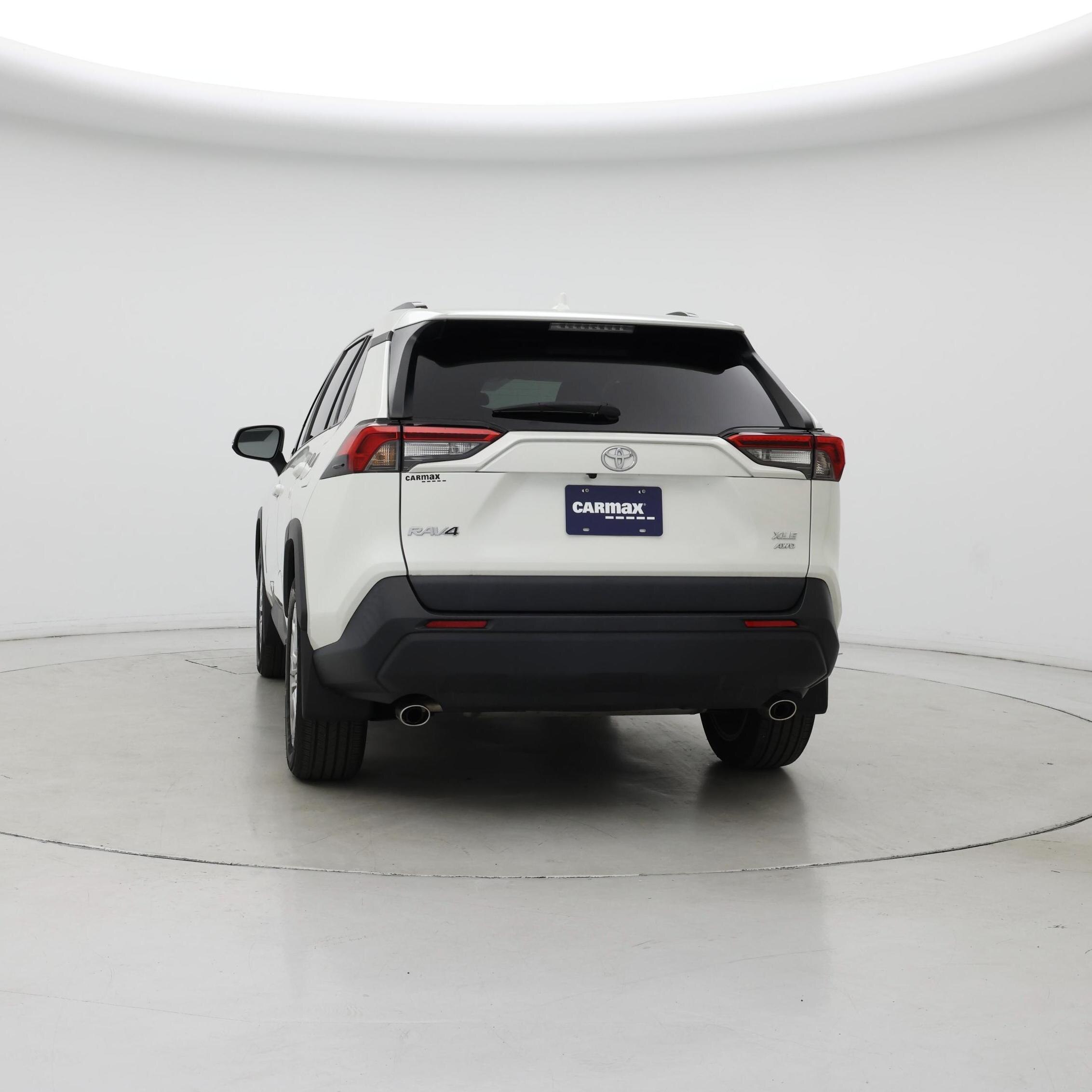 Thumbnail: 2022 Toyota RAV4 - 6
