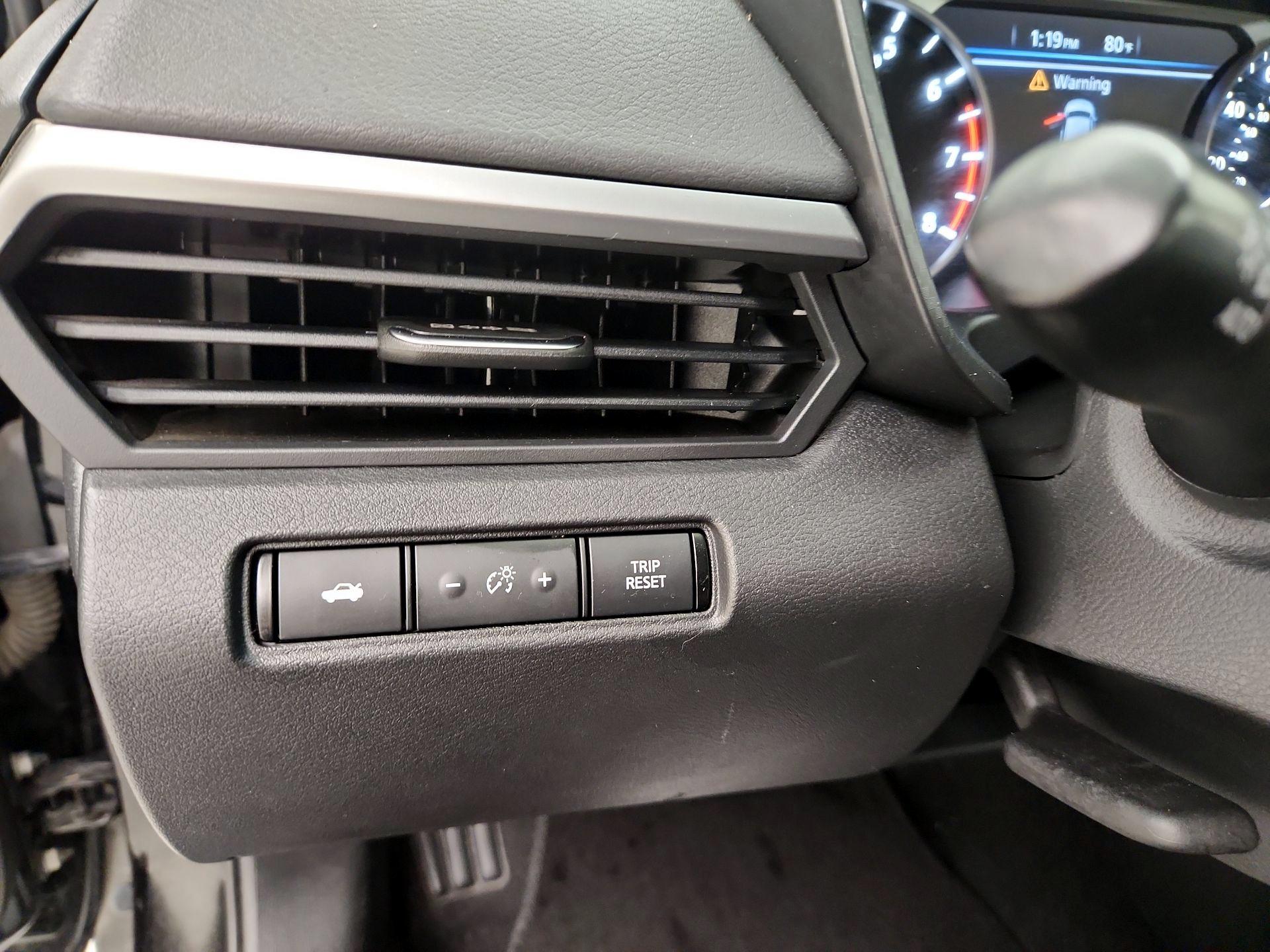 Thumbnail: 2019 Nissan Altima - 13