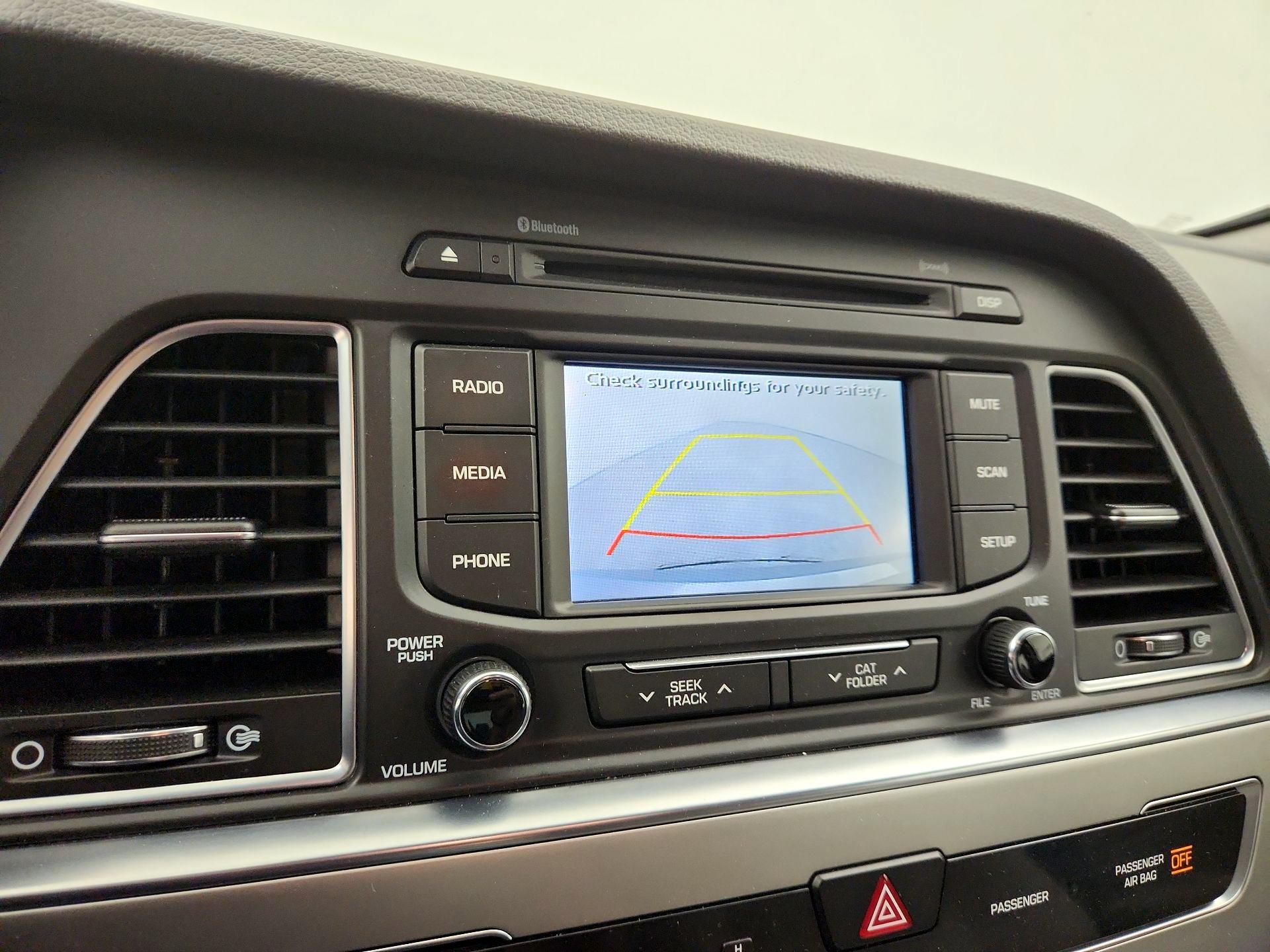 Thumbnail: 2015 Hyundai Sonata - 14