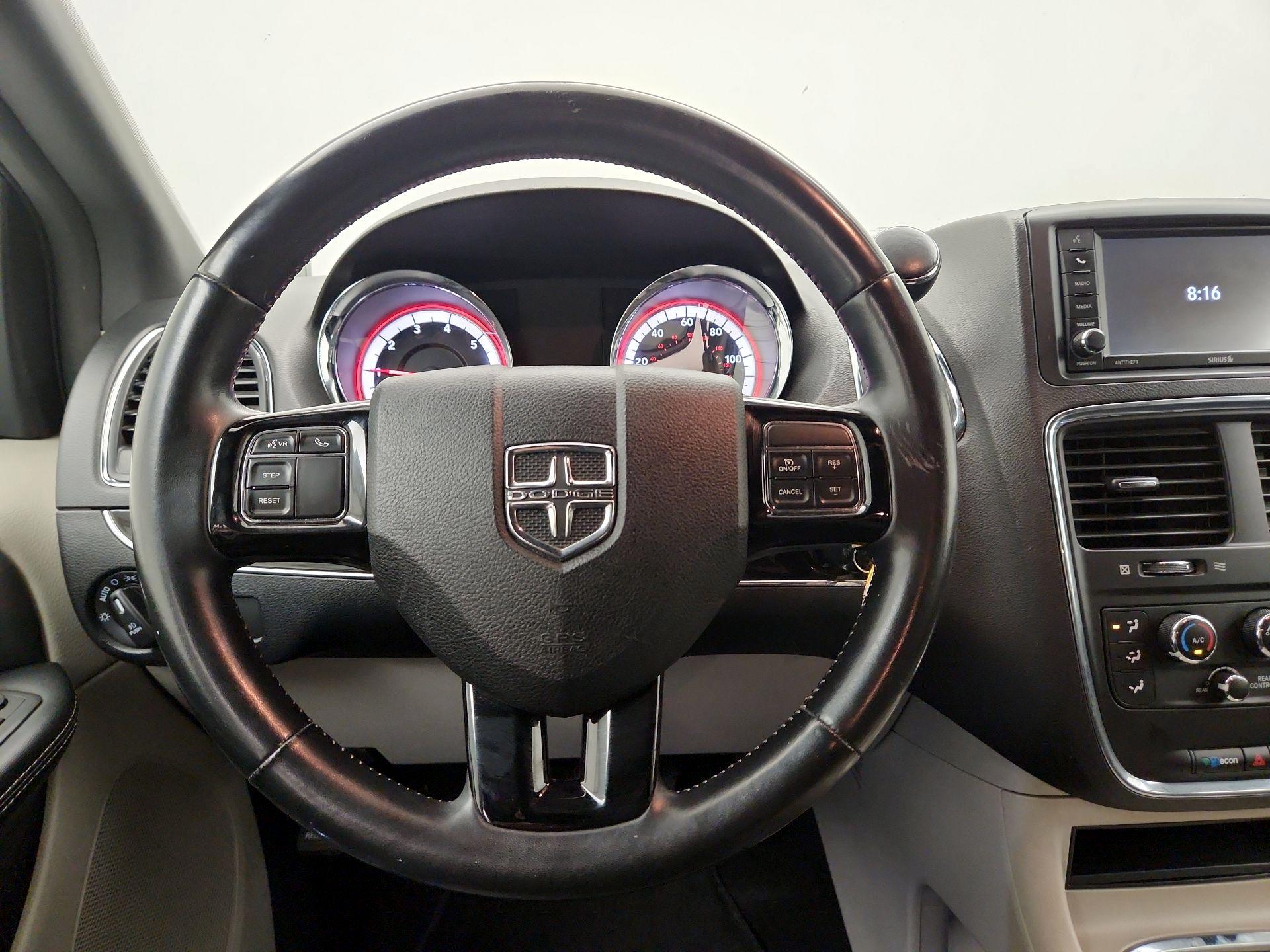 Thumbnail: 2018 Dodge Grand Caravan - 10