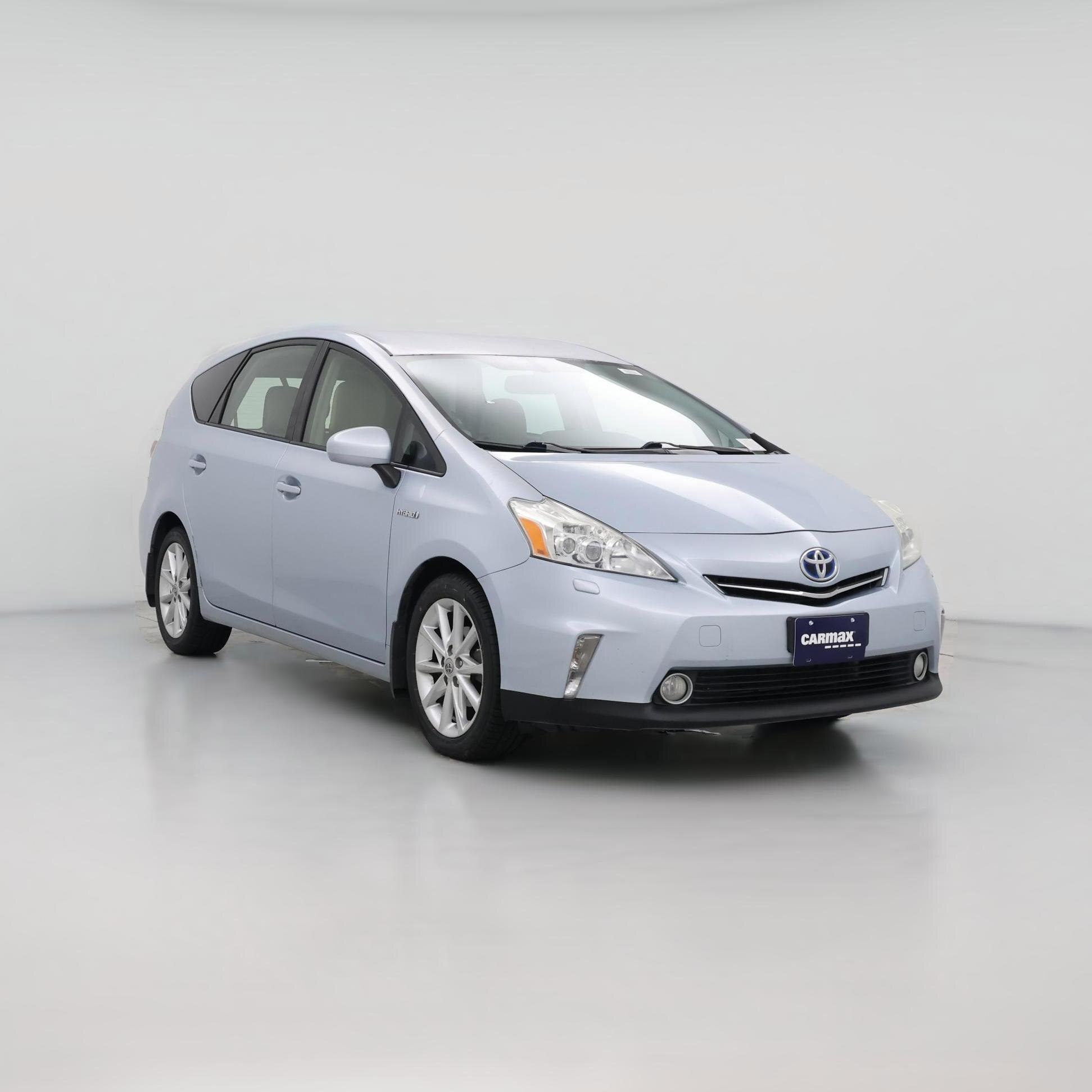 Thumbnail: 2014 Toyota Prius v - 1