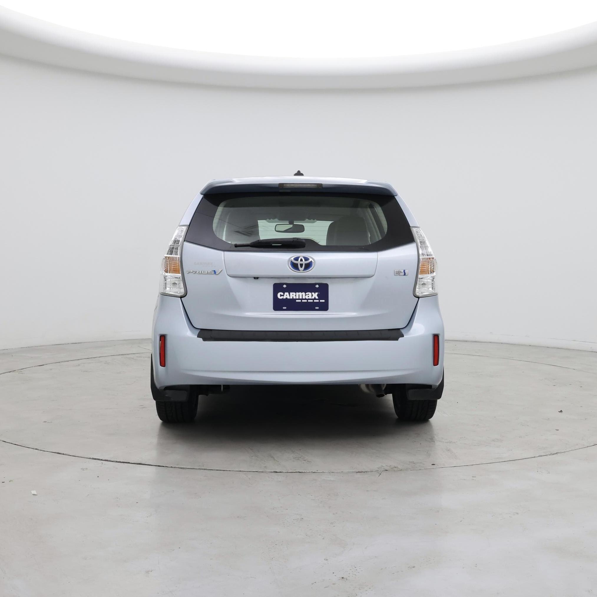 Thumbnail: 2014 Toyota Prius v - 6