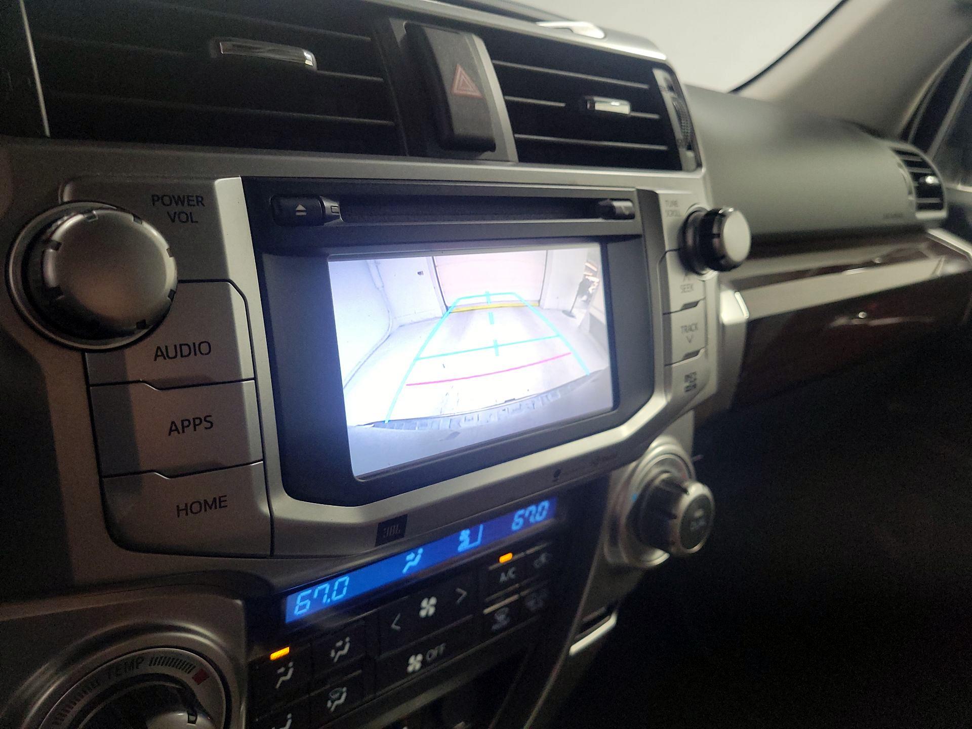 Thumbnail: 2014 Toyota 4Runner - 14
