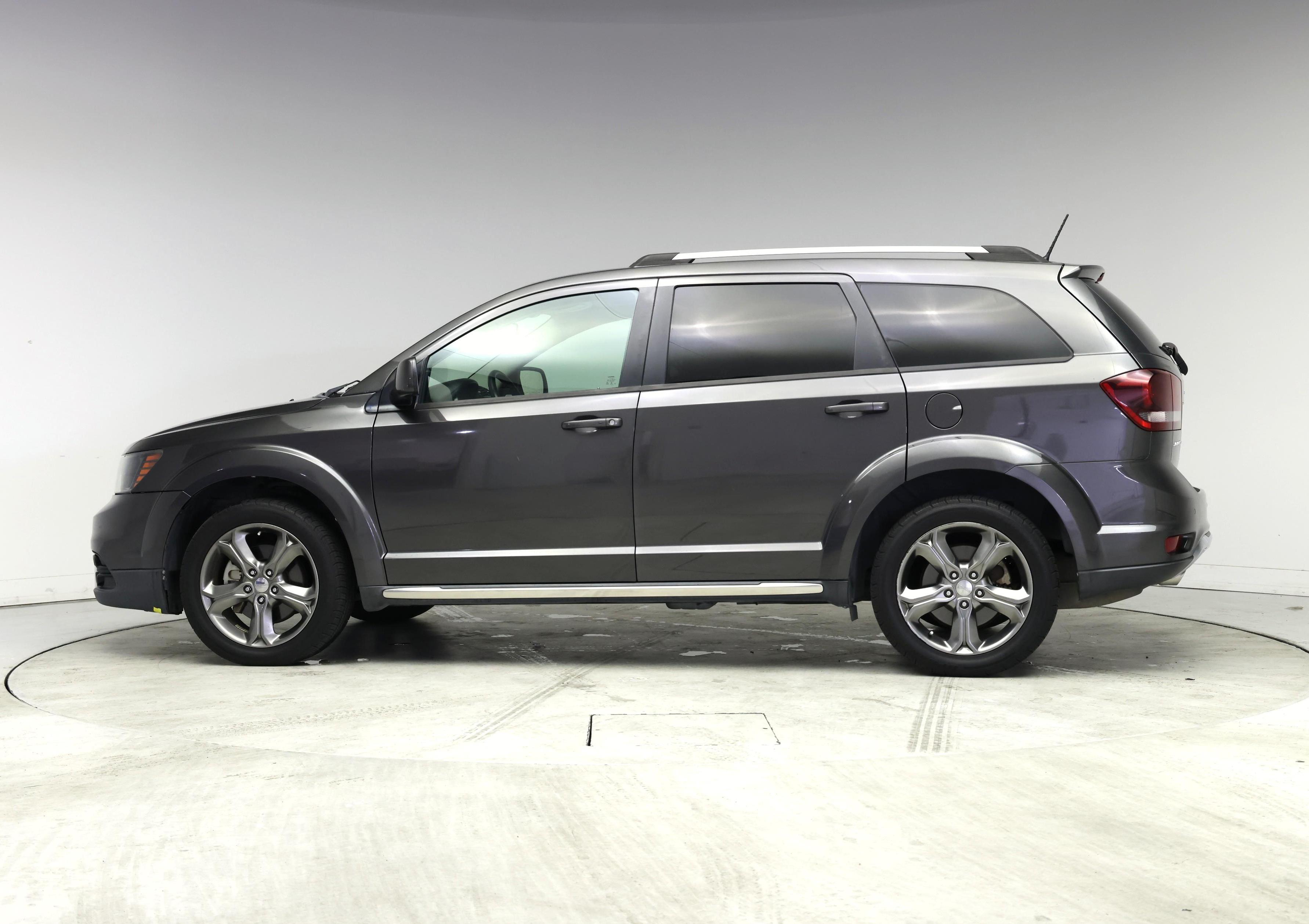 Thumbnail: 2016 Dodge Journey - 3