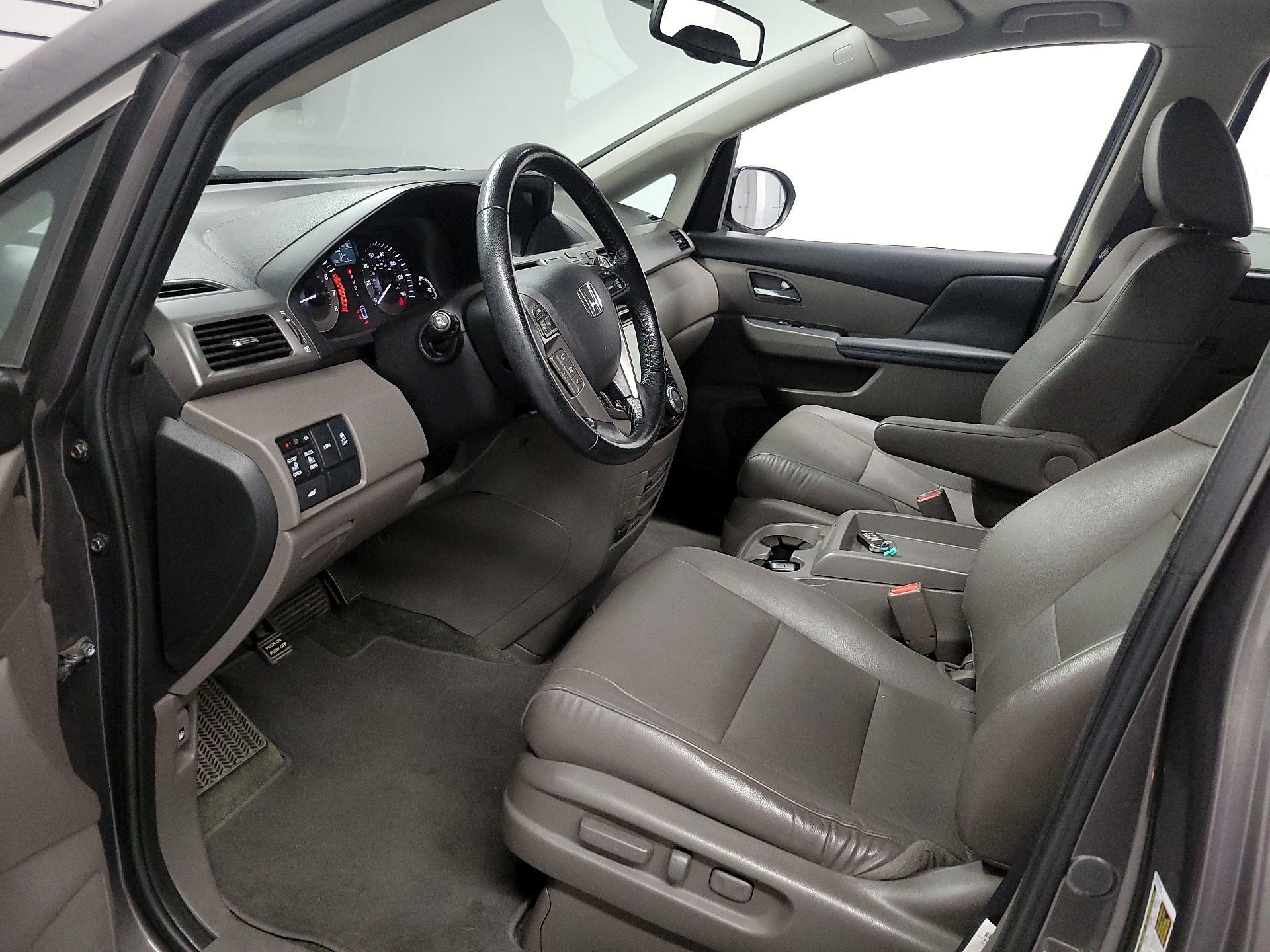 Thumbnail: 2016 Honda Odyssey - 11