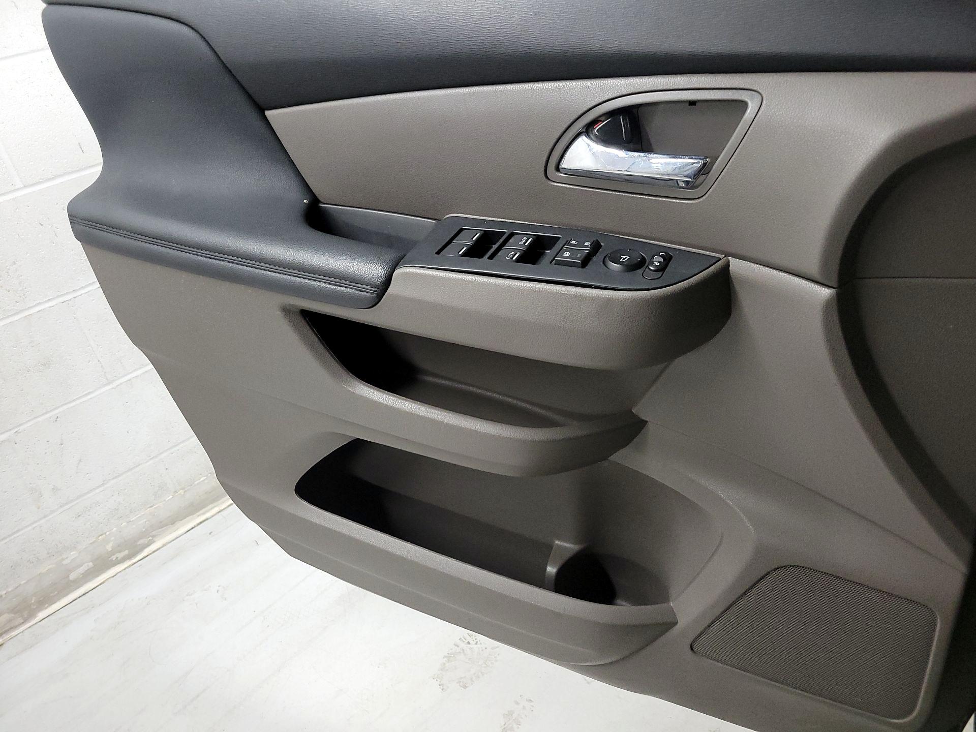 Thumbnail: 2016 Honda Odyssey - 12