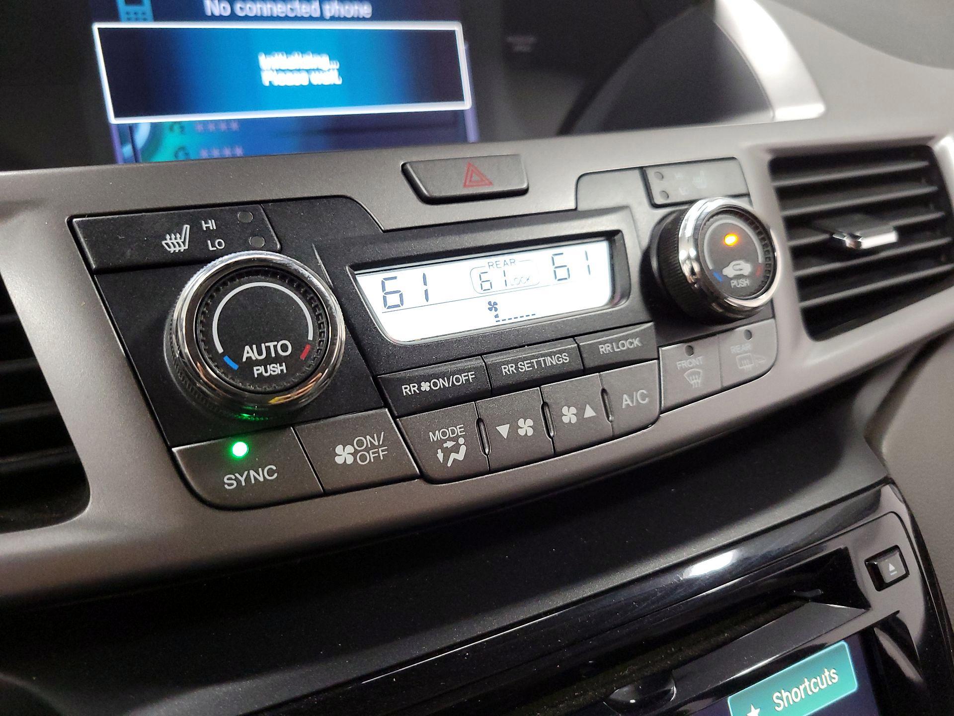 Thumbnail: 2016 Honda Odyssey - 15