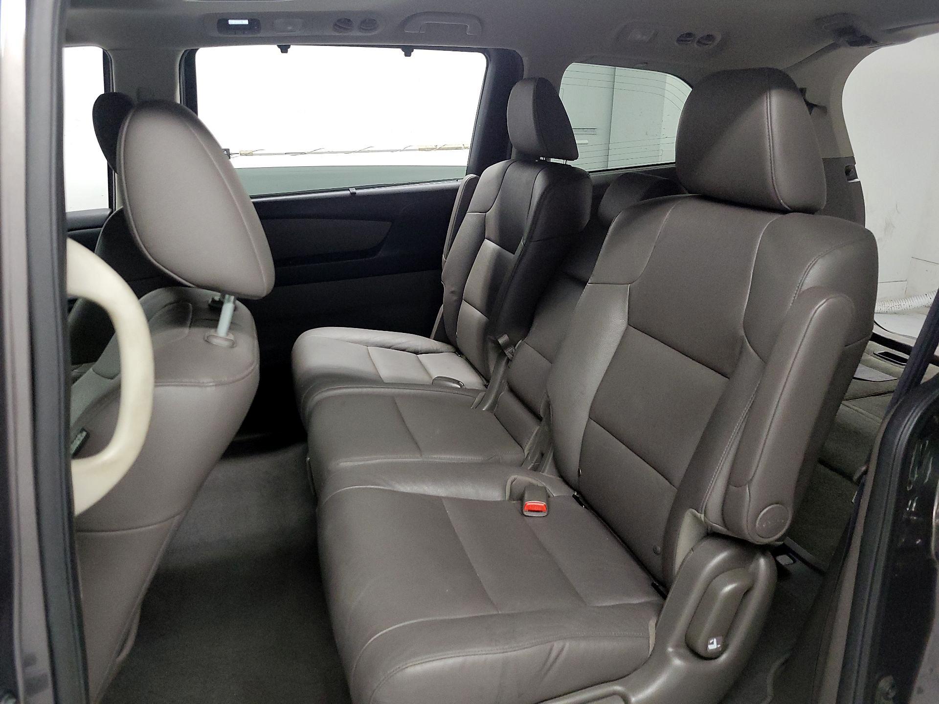 Thumbnail: 2016 Honda Odyssey - 17