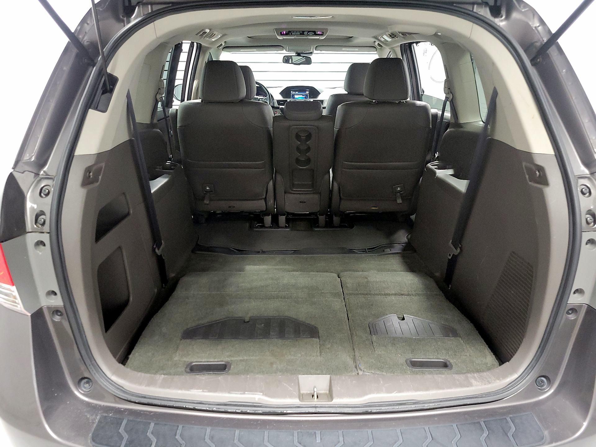 Thumbnail: 2016 Honda Odyssey - 18