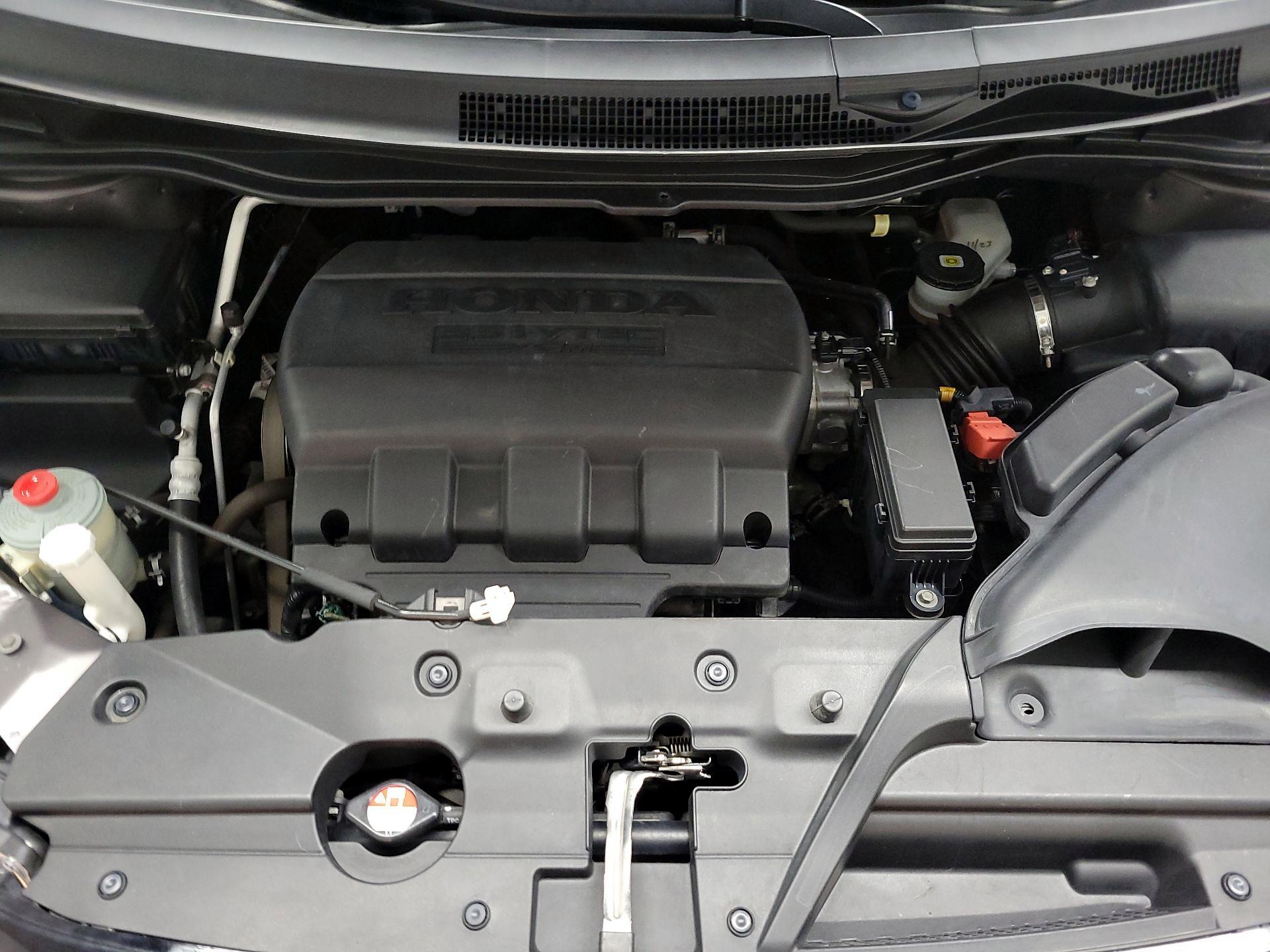 Thumbnail: 2016 Honda Odyssey - 19