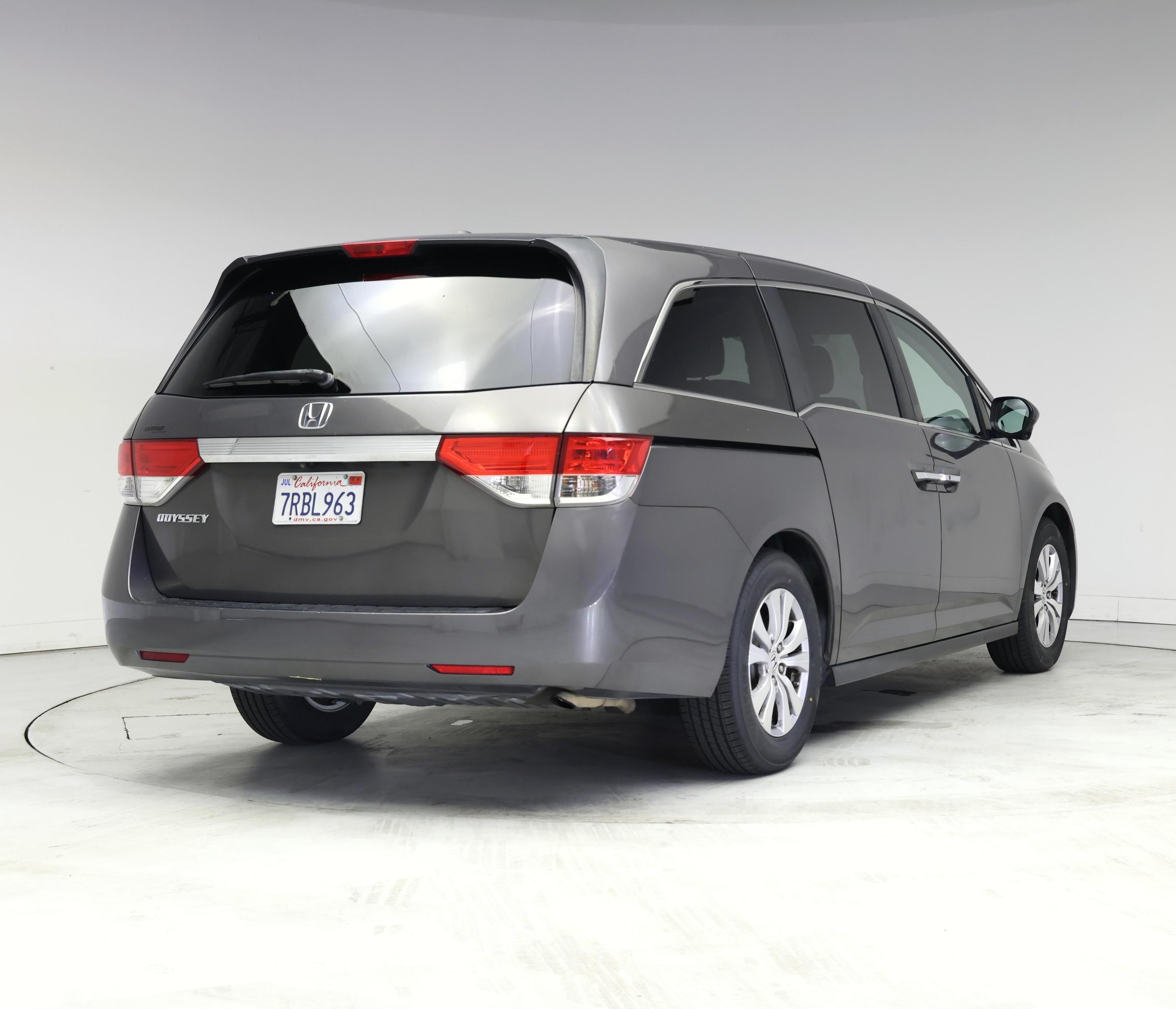 Thumbnail: 2016 Honda Odyssey - 8