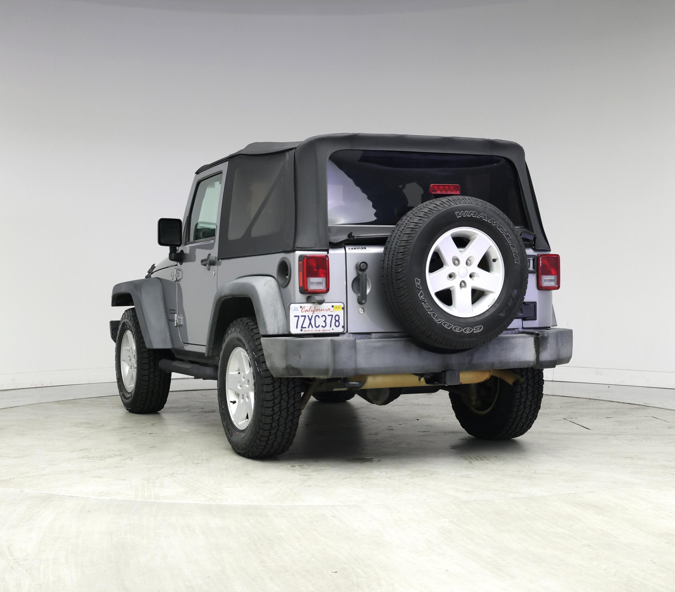 Thumbnail: 2015 Jeep Wrangler - 2