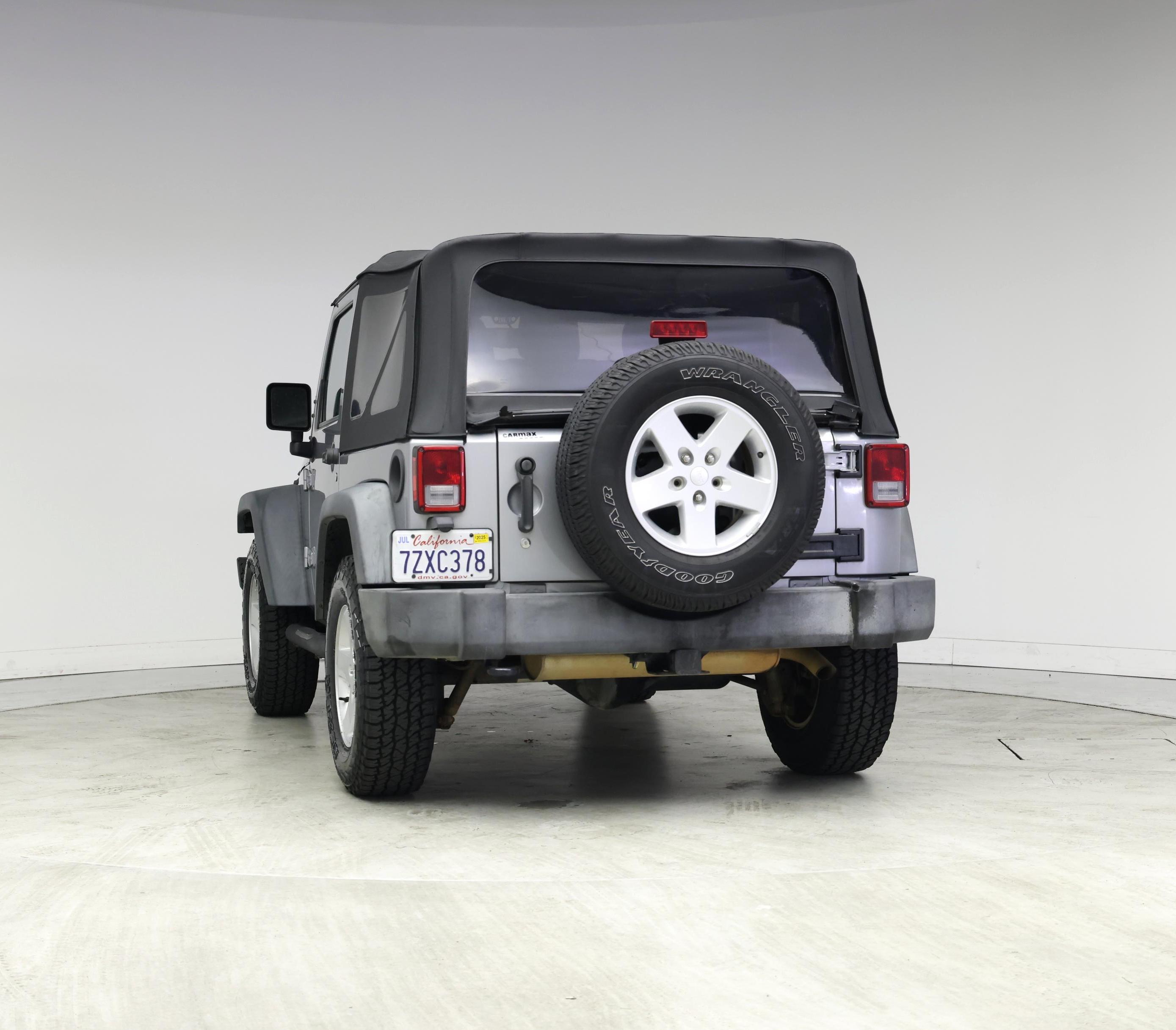 Thumbnail: 2015 Jeep Wrangler - 6