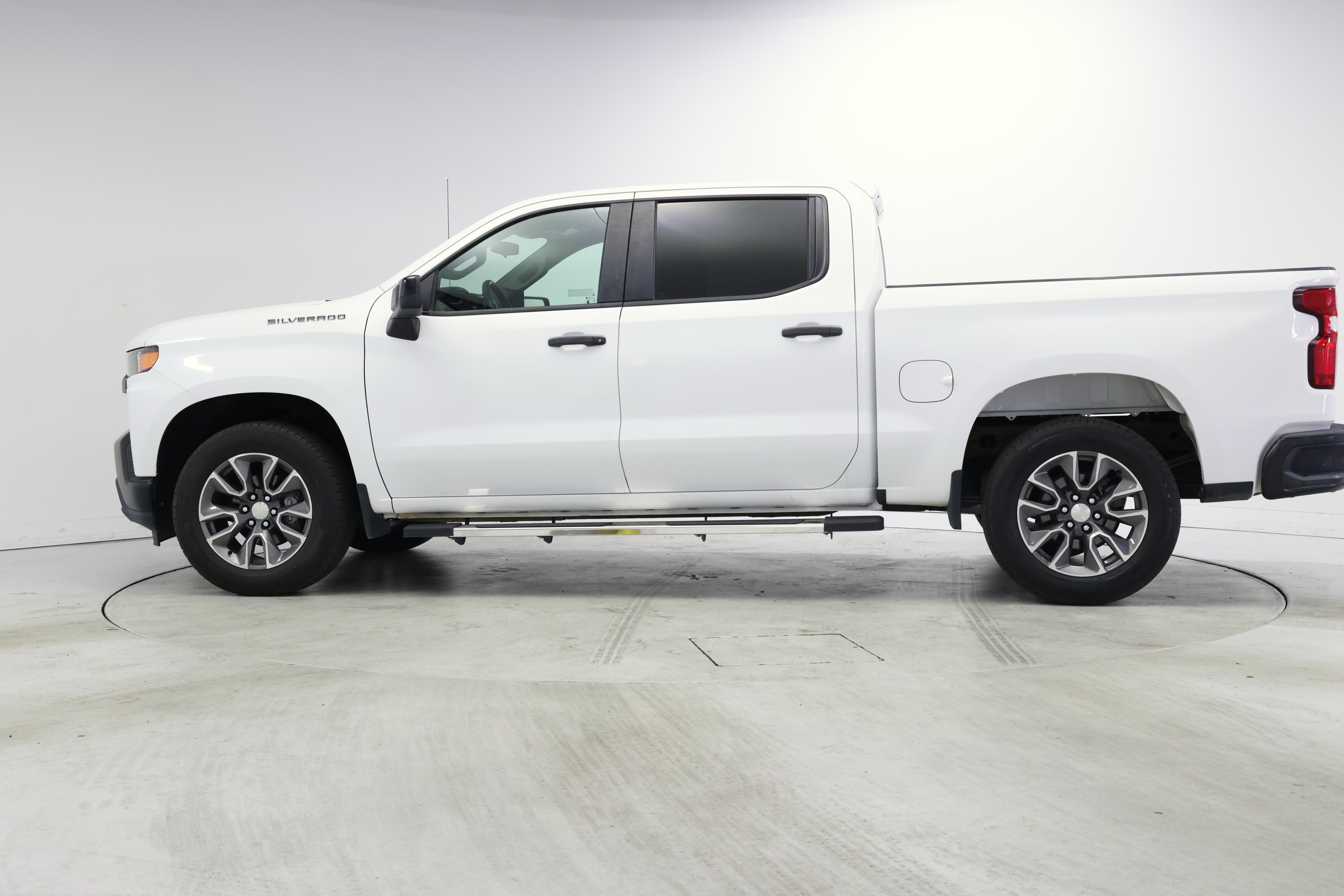 Thumbnail: 2021 Chevrolet Silverado 1500 - 3