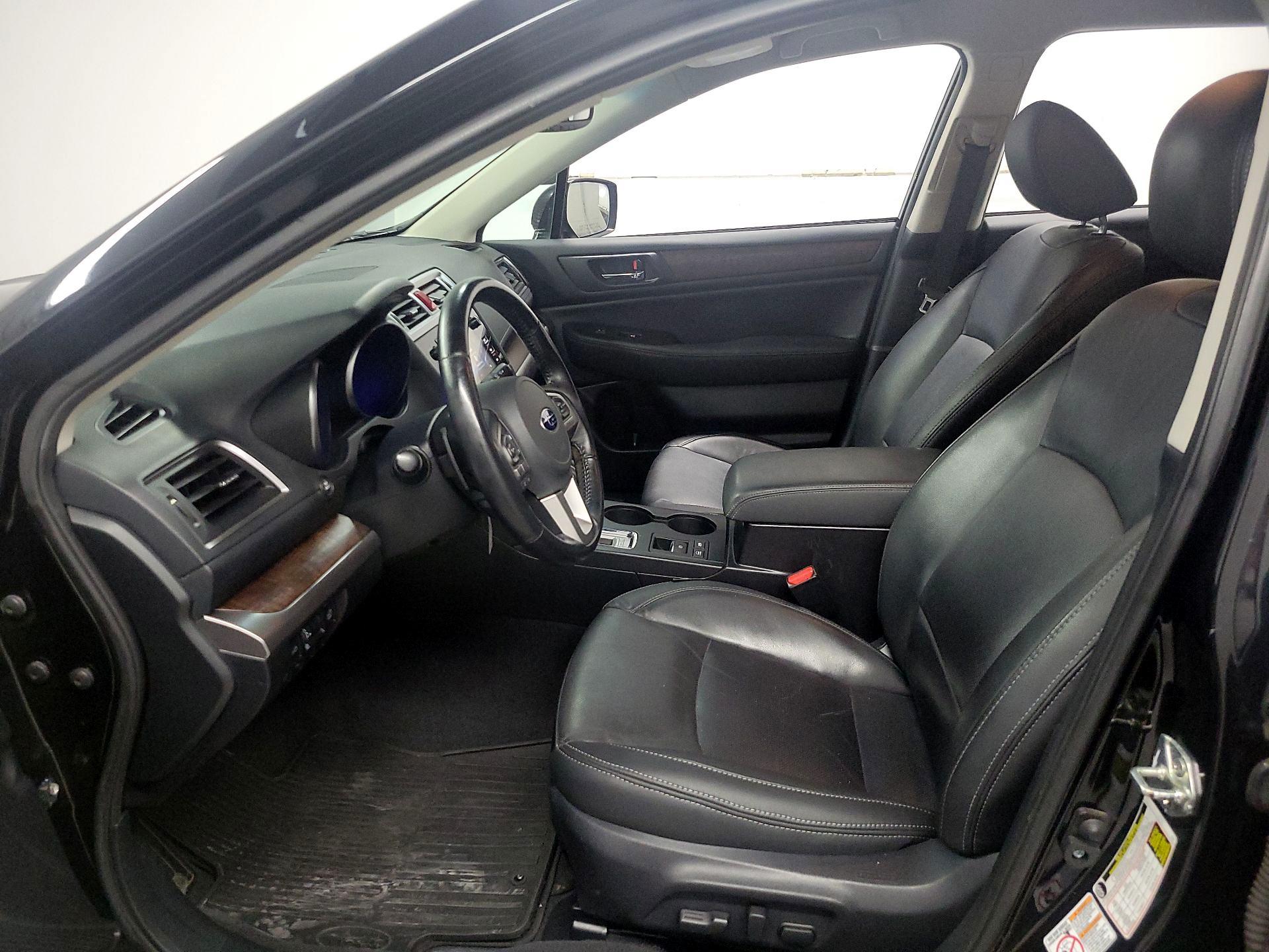 Thumbnail: 2015 Subaru Outback - 11