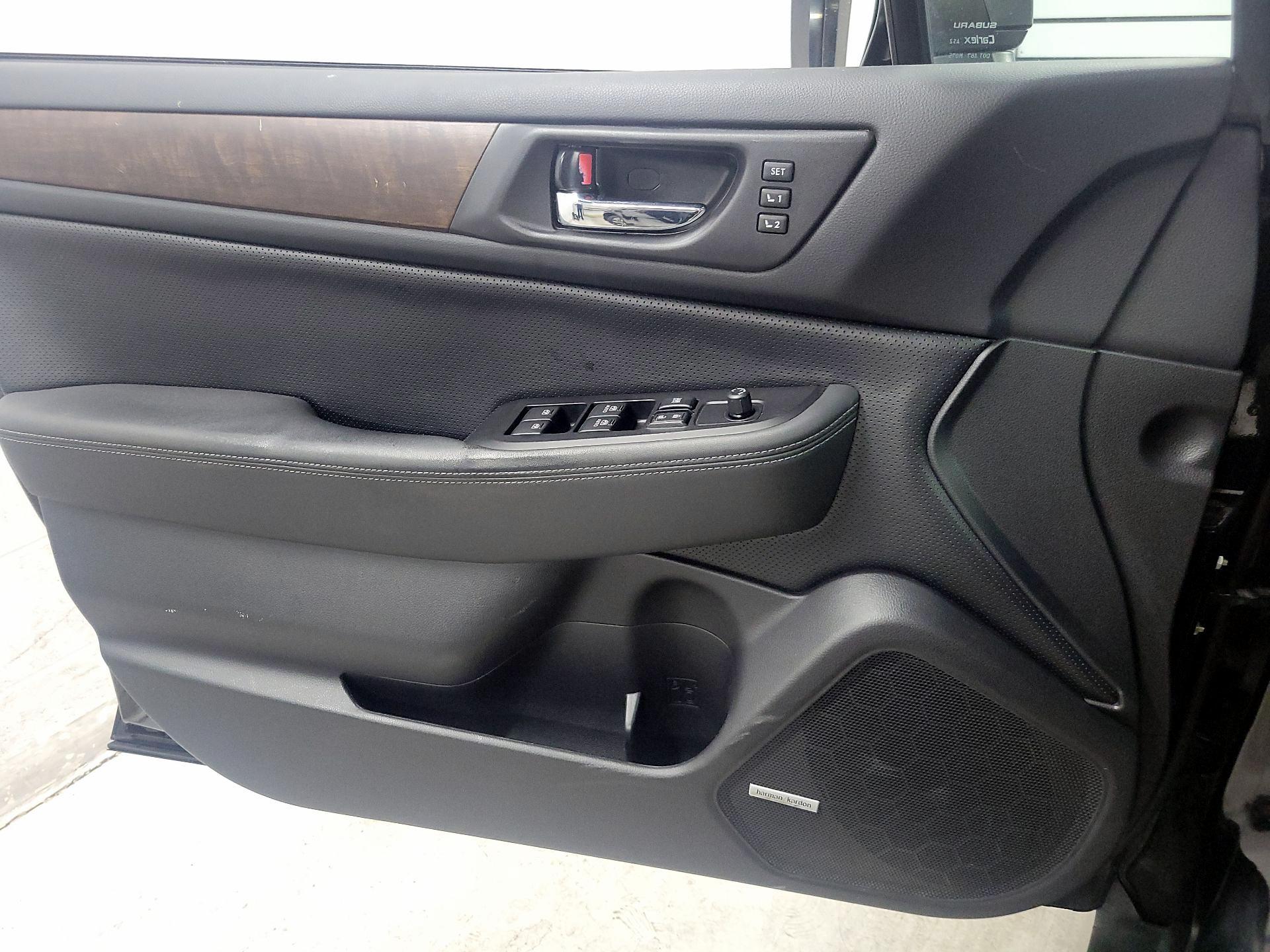 Thumbnail: 2015 Subaru Outback - 12