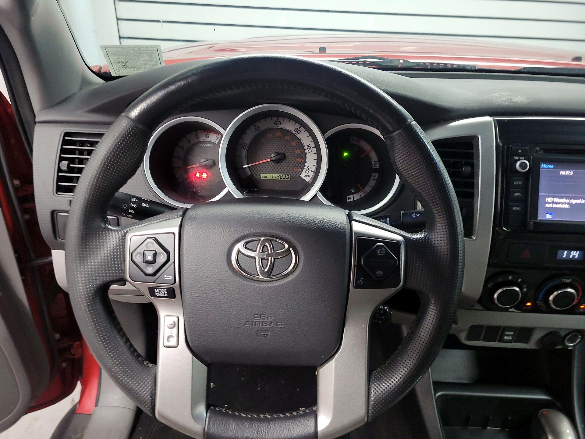 Thumbnail: 2014 Toyota Tacoma - 10