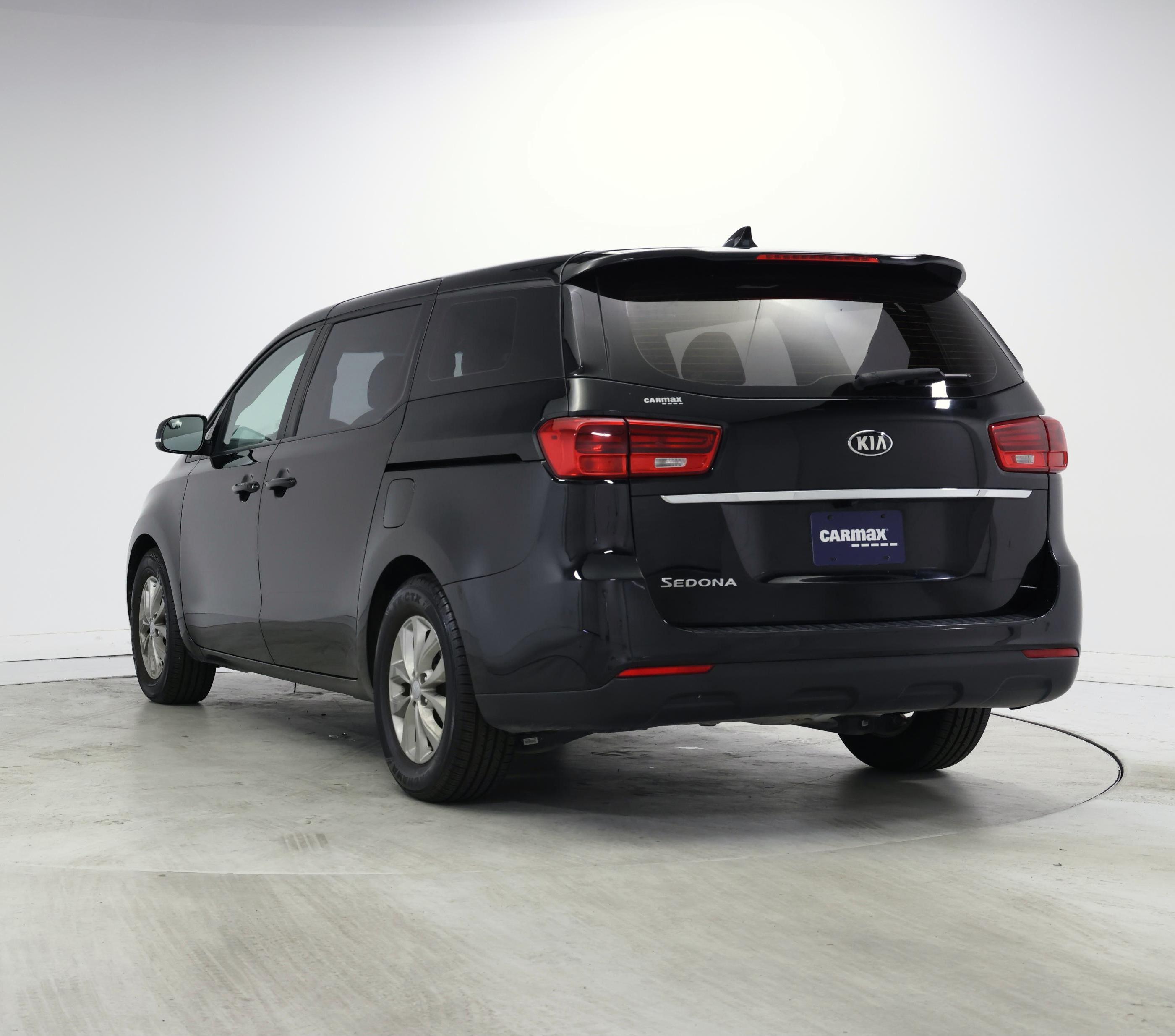 Thumbnail: 2020 Kia Sedona - 2