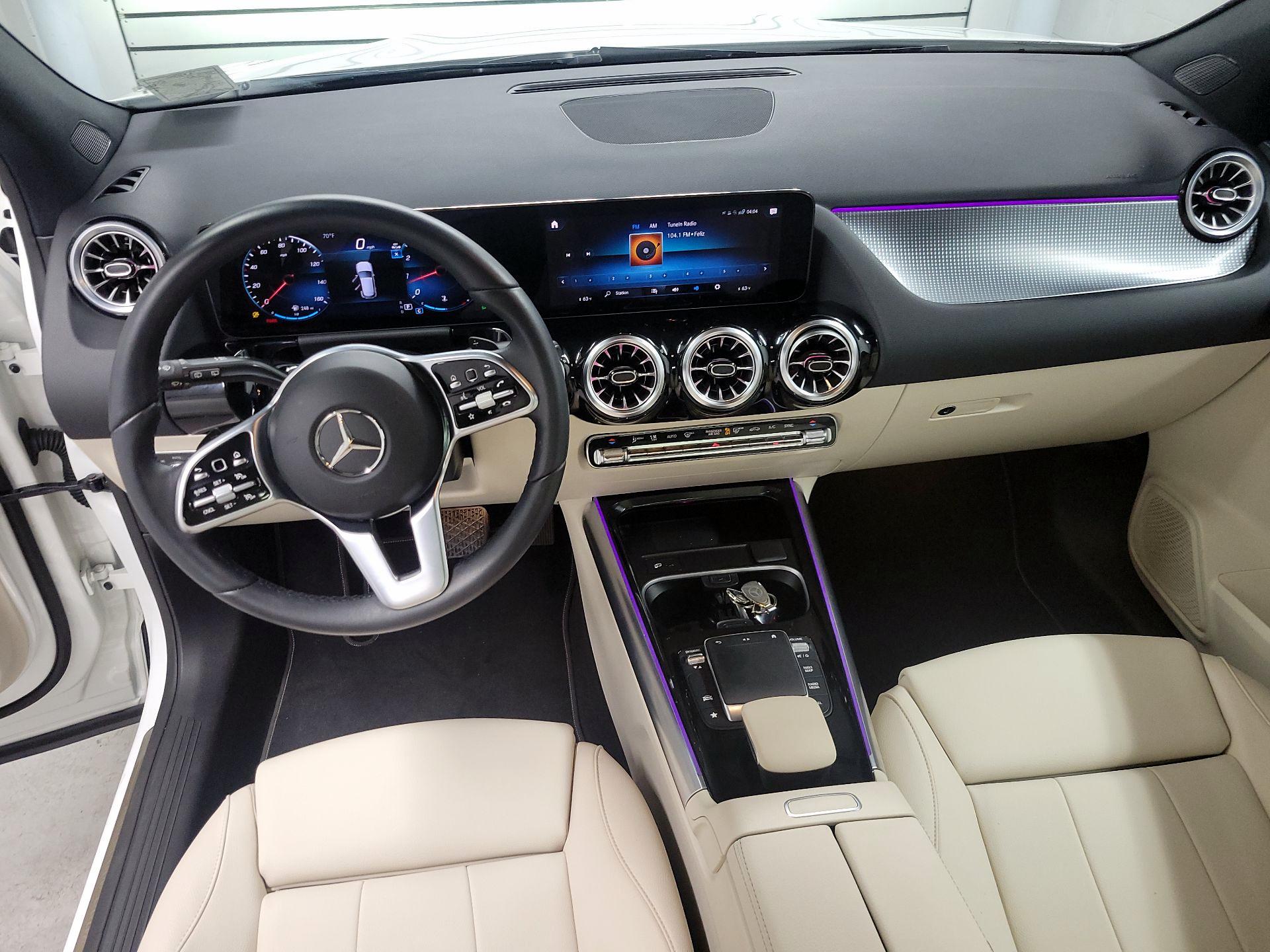 Thumbnail: 2023 Mercedes-Benz GLA - 9