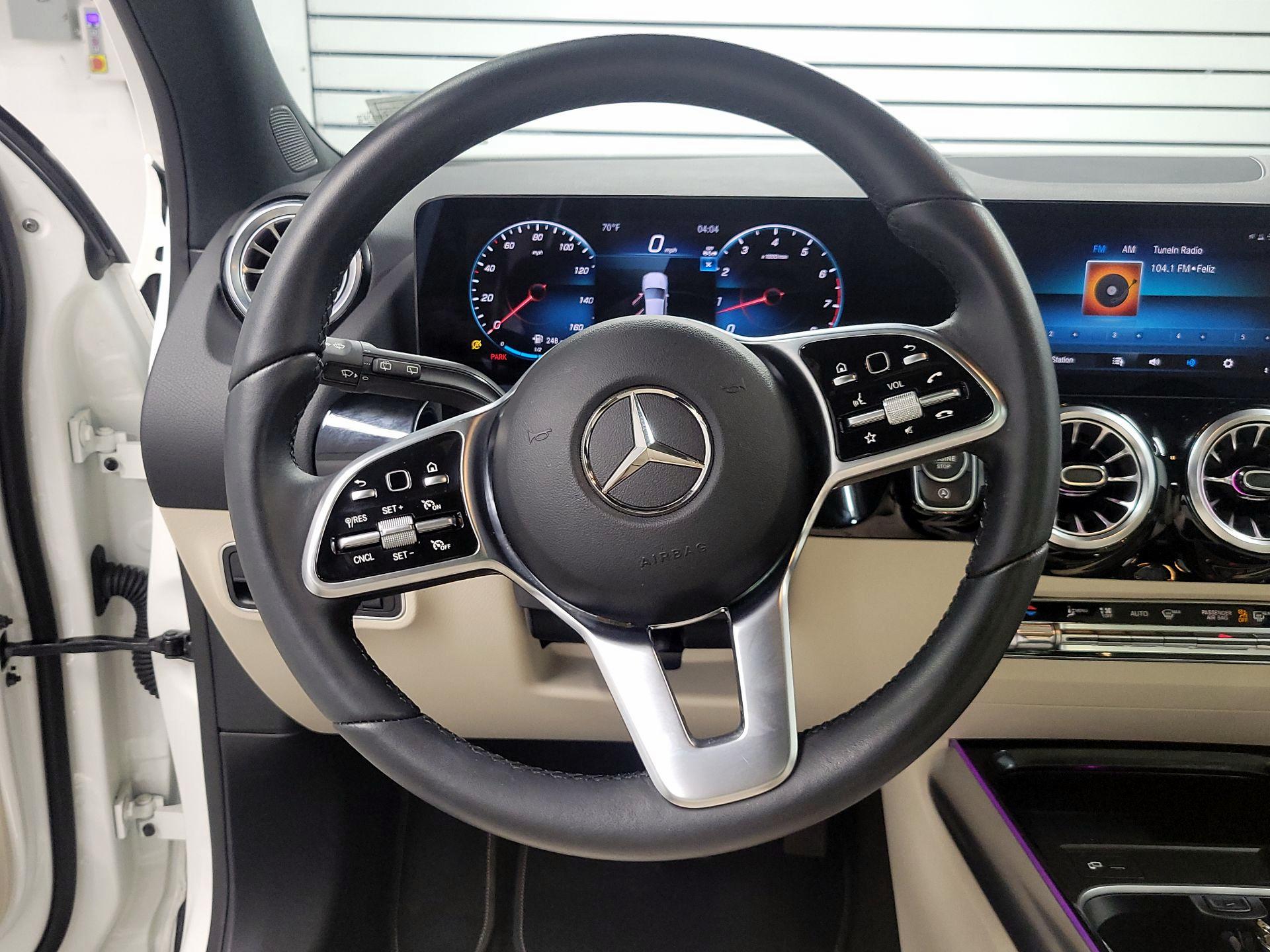 Thumbnail: 2023 Mercedes-Benz GLA - 10