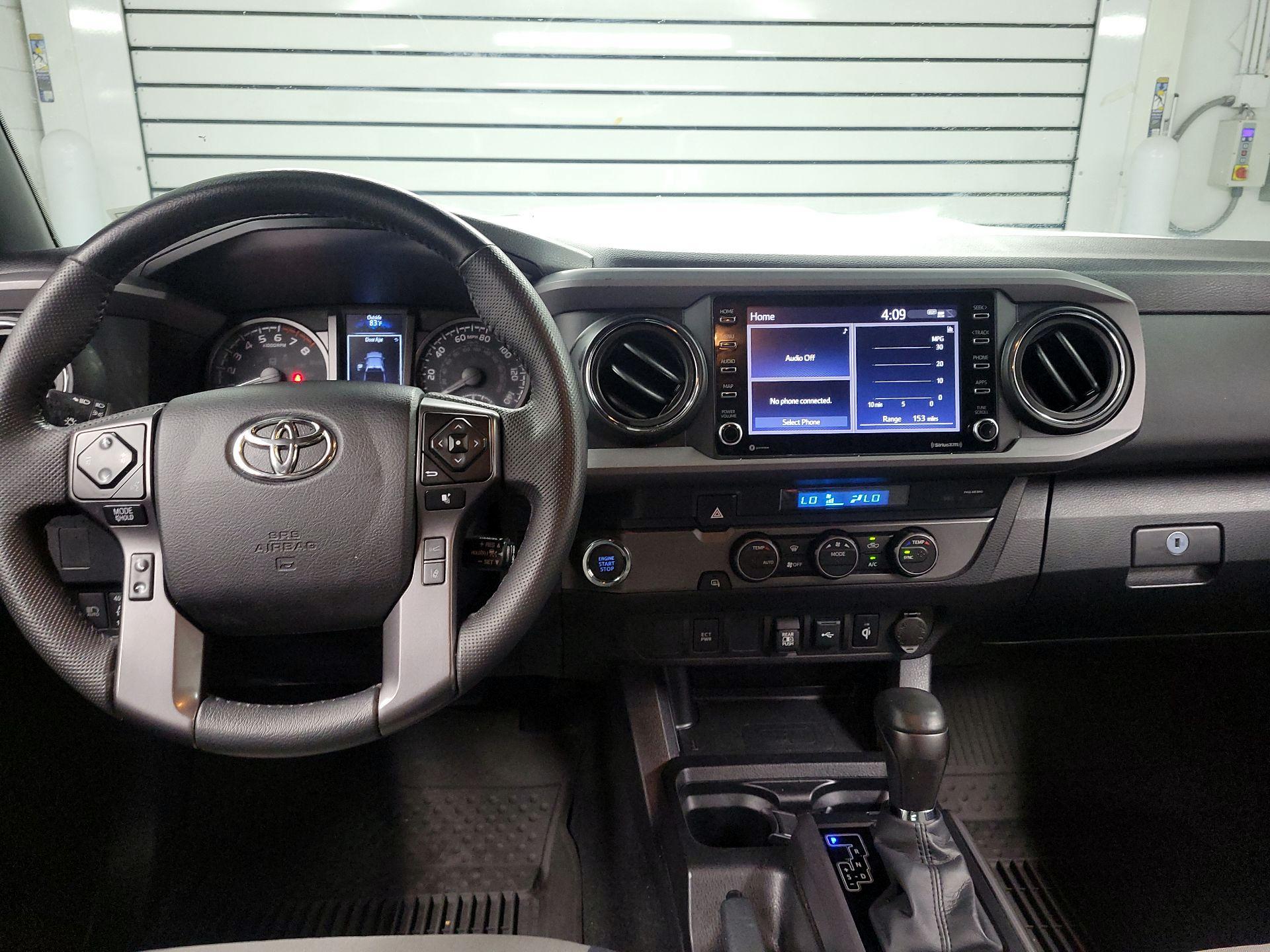 Thumbnail: 2022 Toyota Tacoma - 9