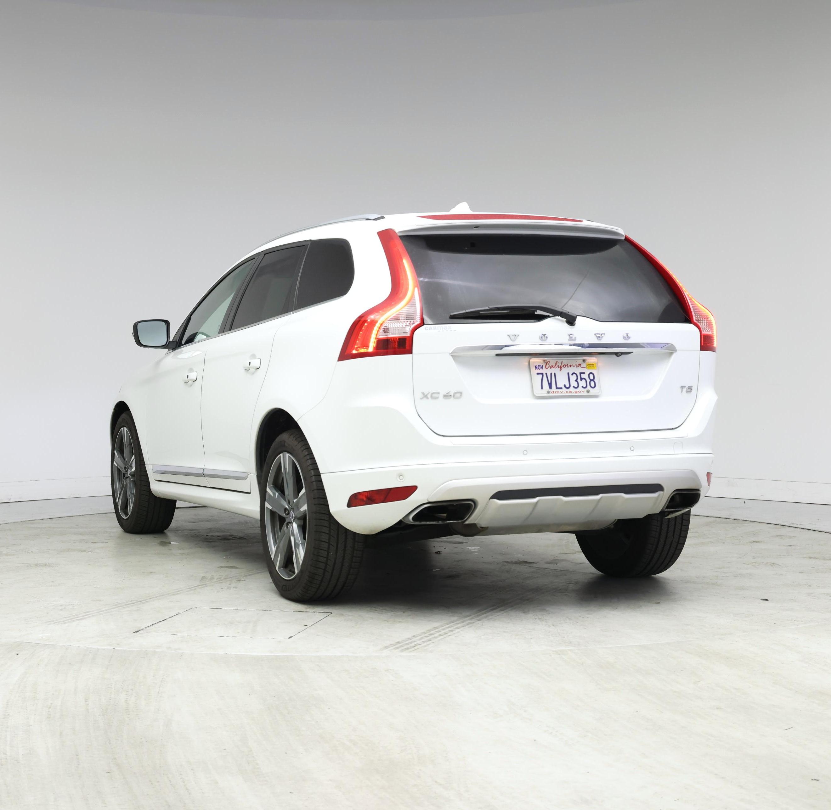 Thumbnail: 2017 Volvo XC60 - 2