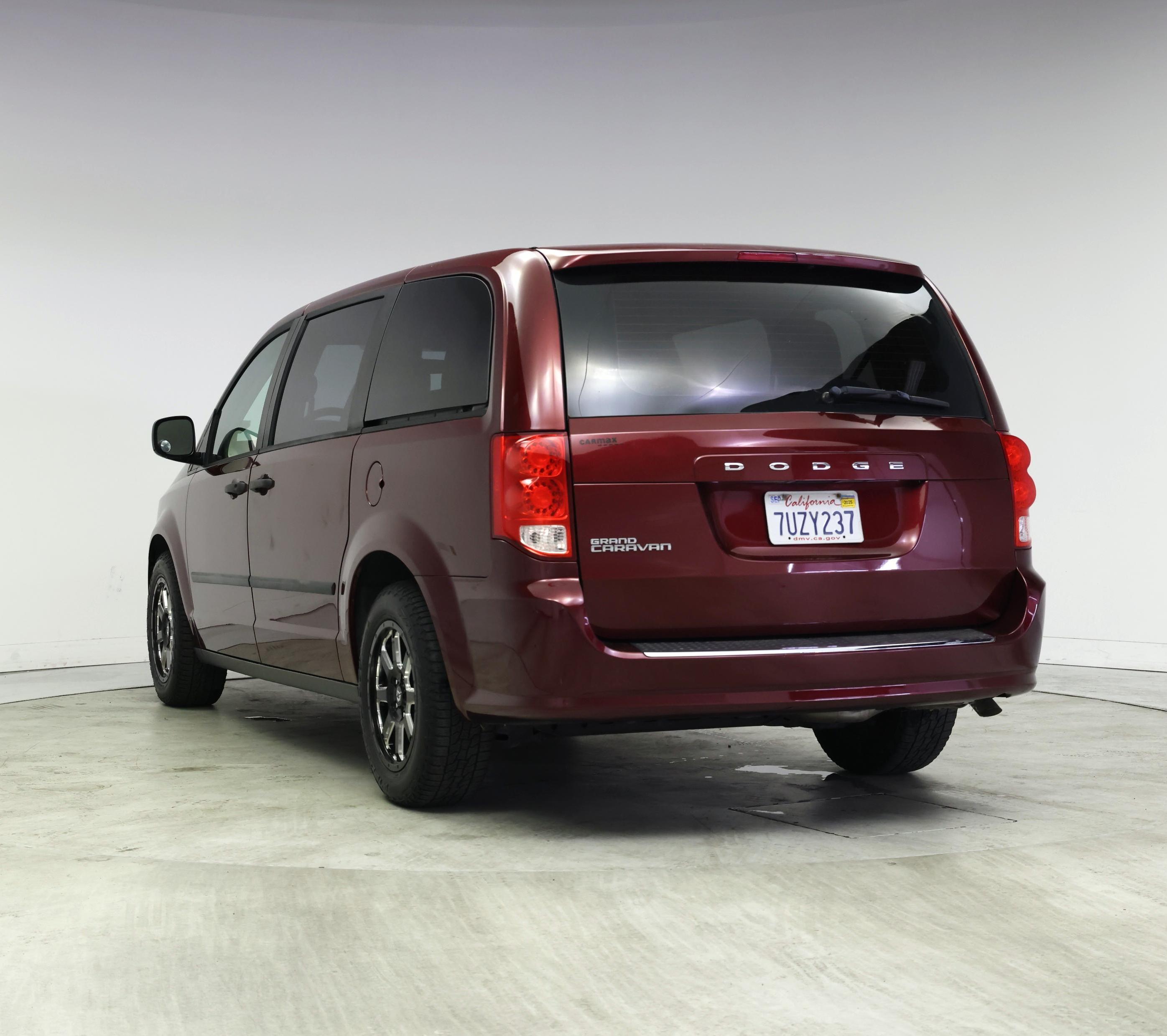 Thumbnail: 2016 Dodge Grand Caravan - 2