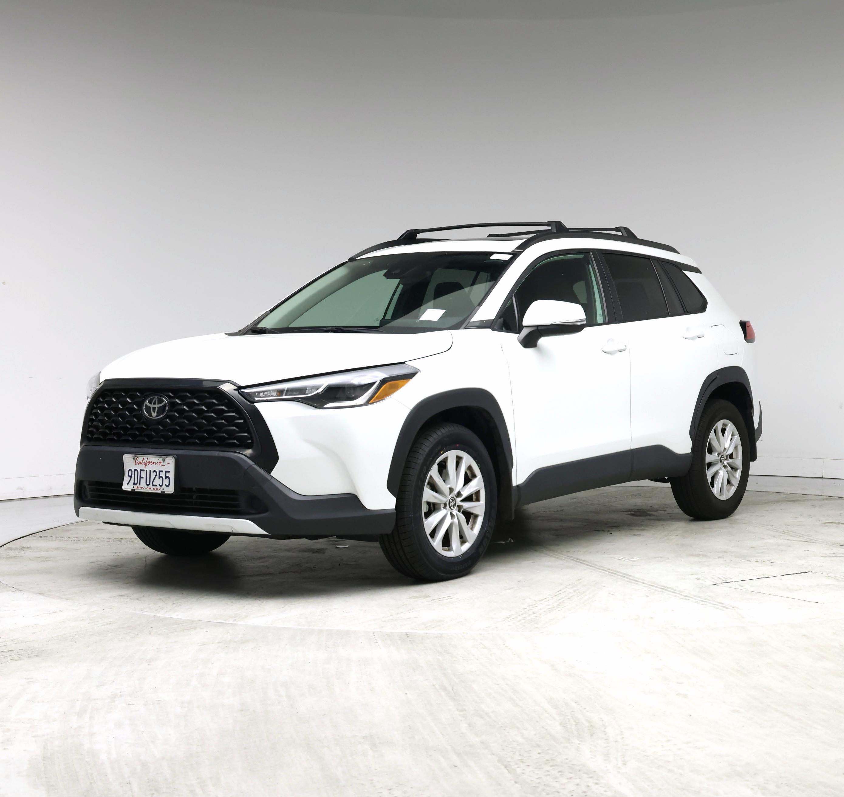 Thumbnail: 2022 Toyota Corolla Cross - 4