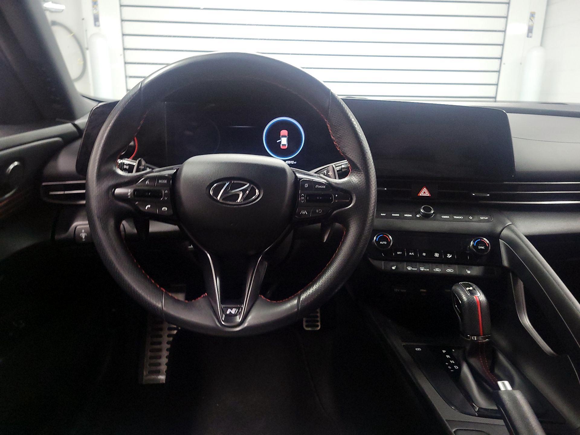 Thumbnail: 2023 Hyundai Elantra - 10